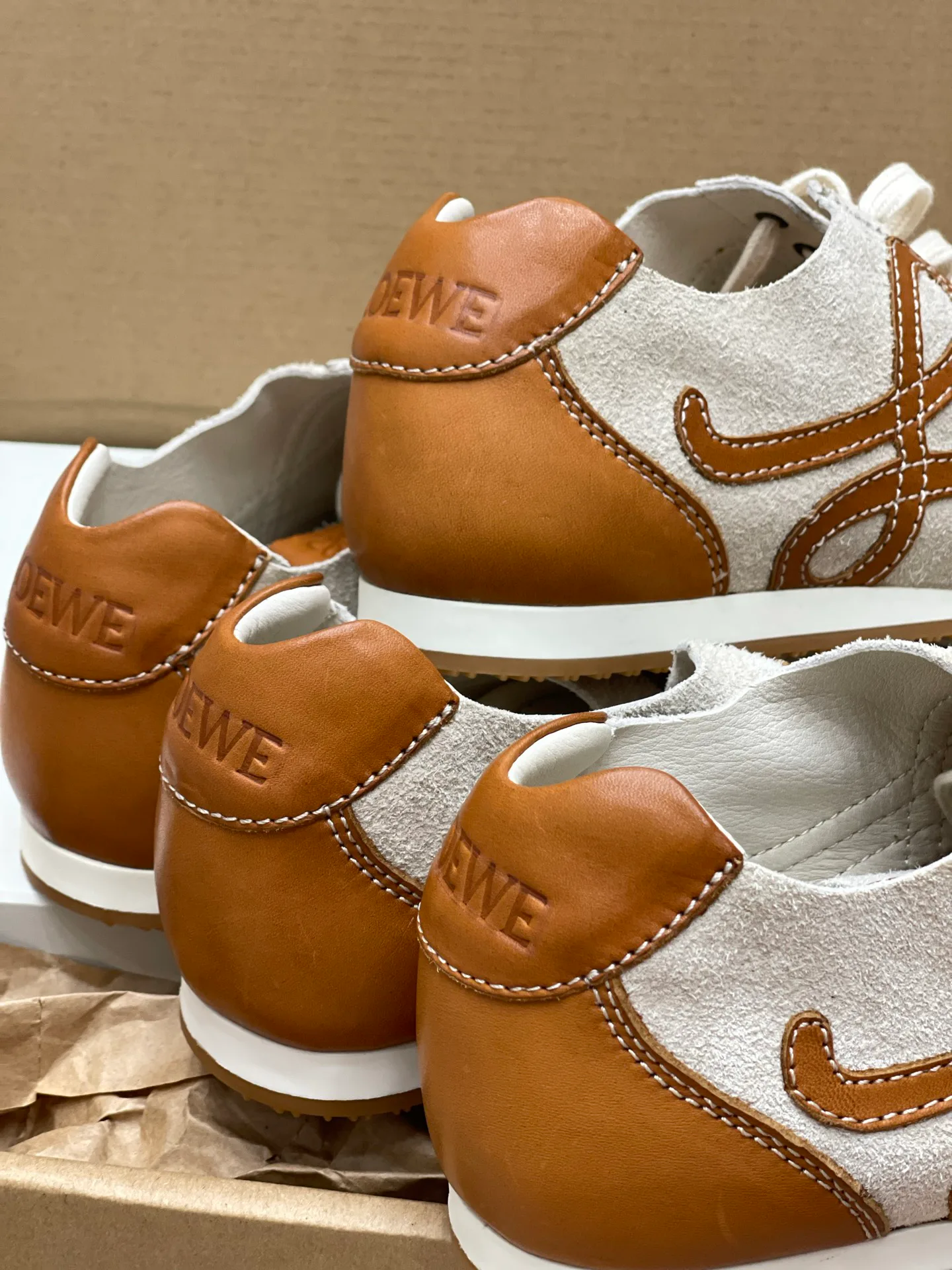 Women's Sneakers LOEWE 18191743