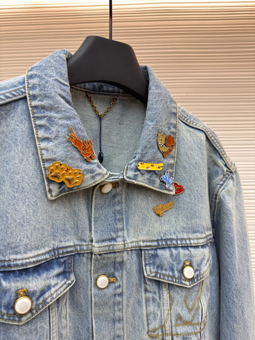 Men's Jackets And Down Jackets LOUIS VUITTON 18461168