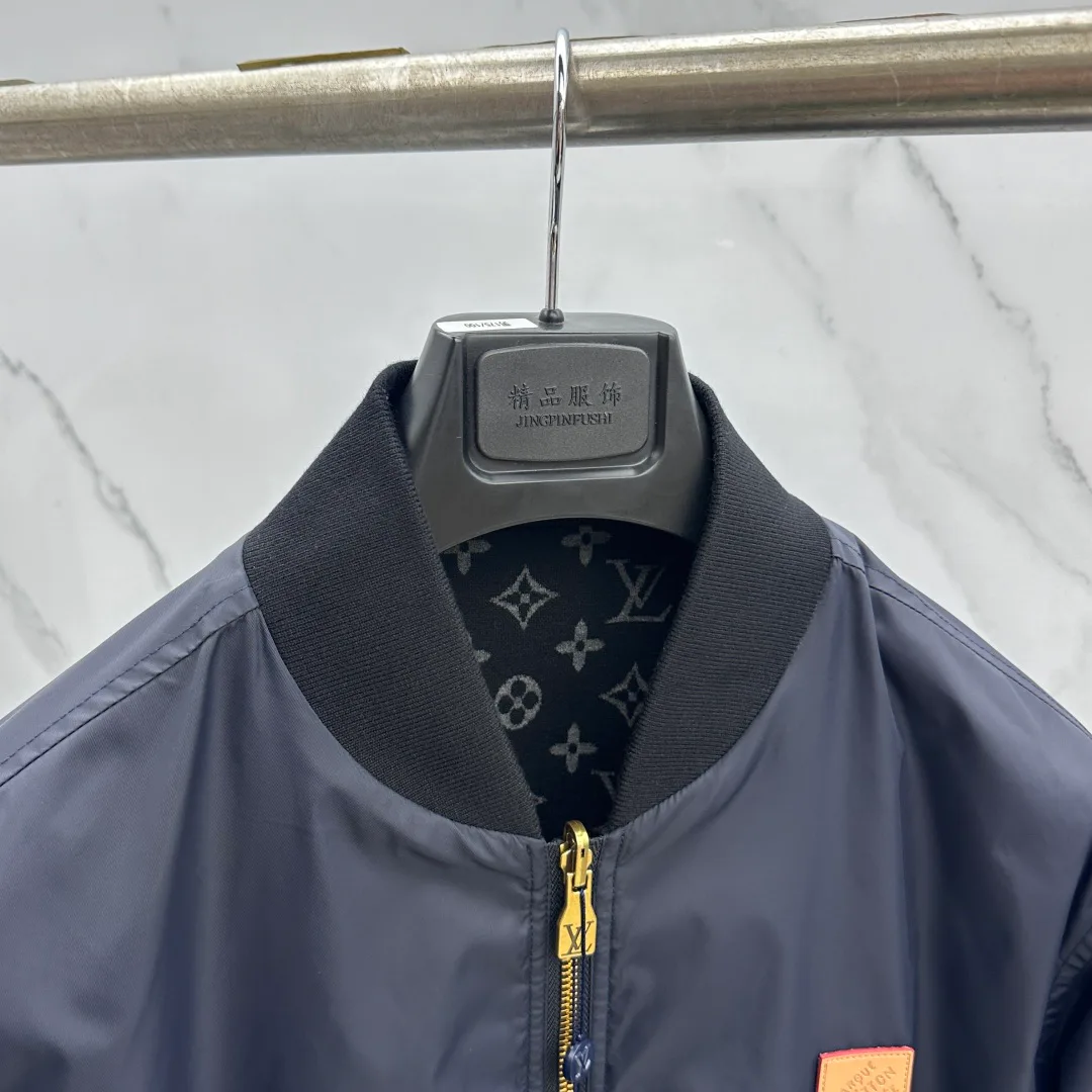 Men's Jackets And Down Jackets LOUIS VUITTON 18246851