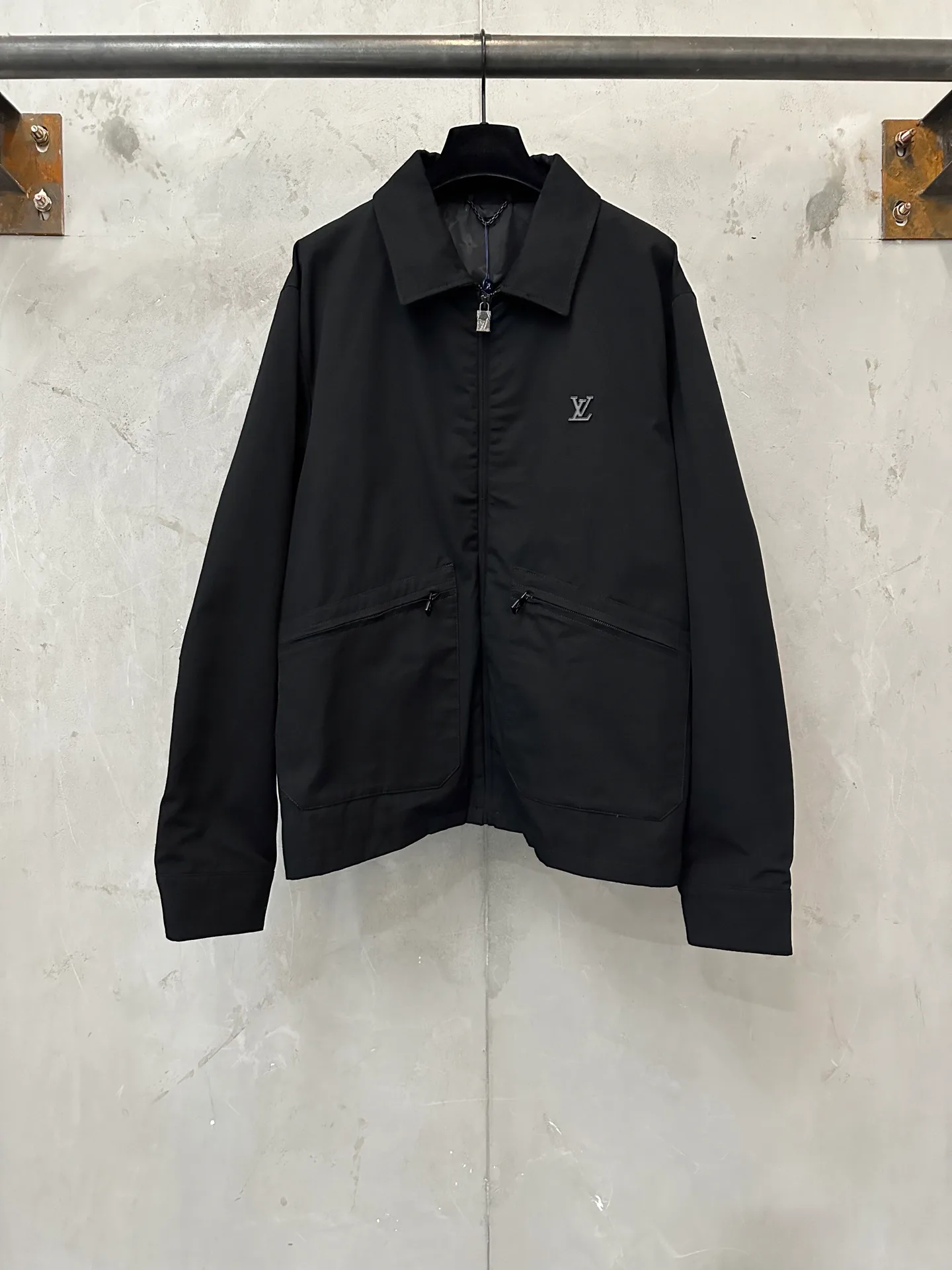 Men's Jackets And Down Jackets LOUIS VUITTON 17874928