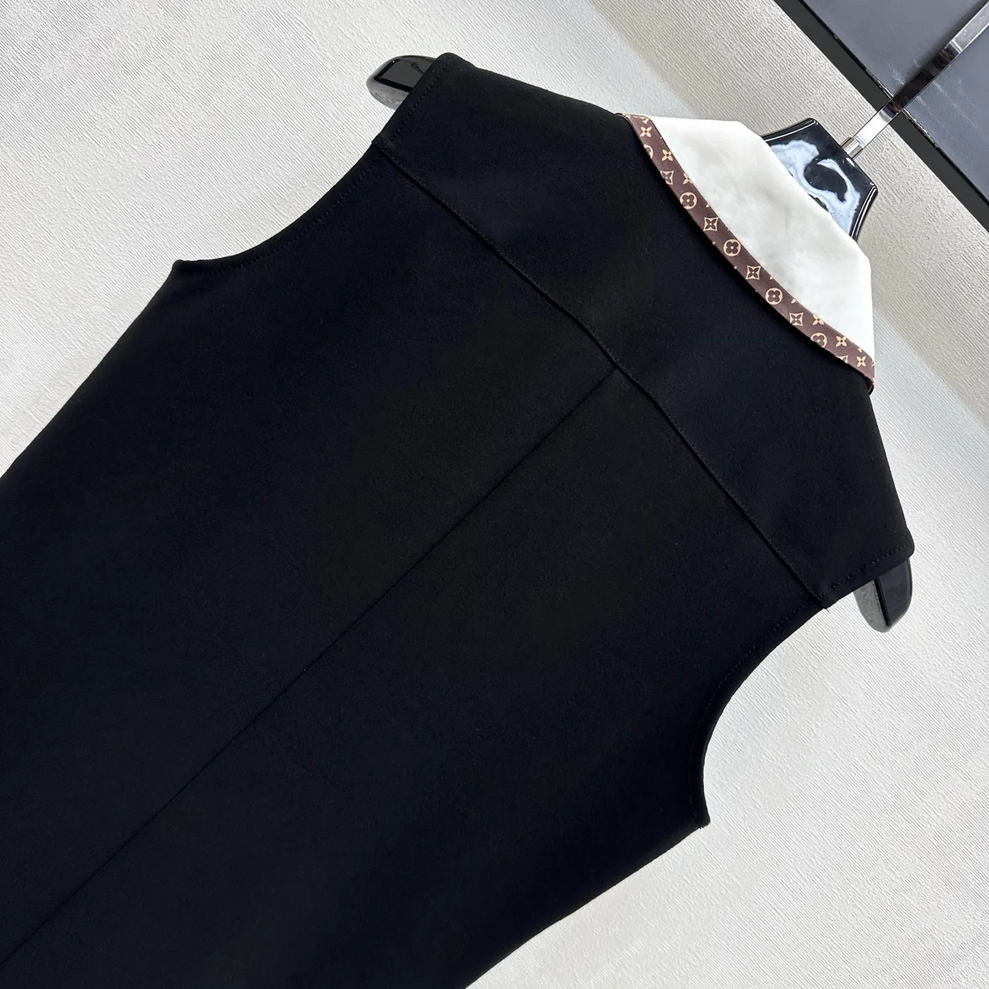 Платья Женские Louis Vuitton 18583513