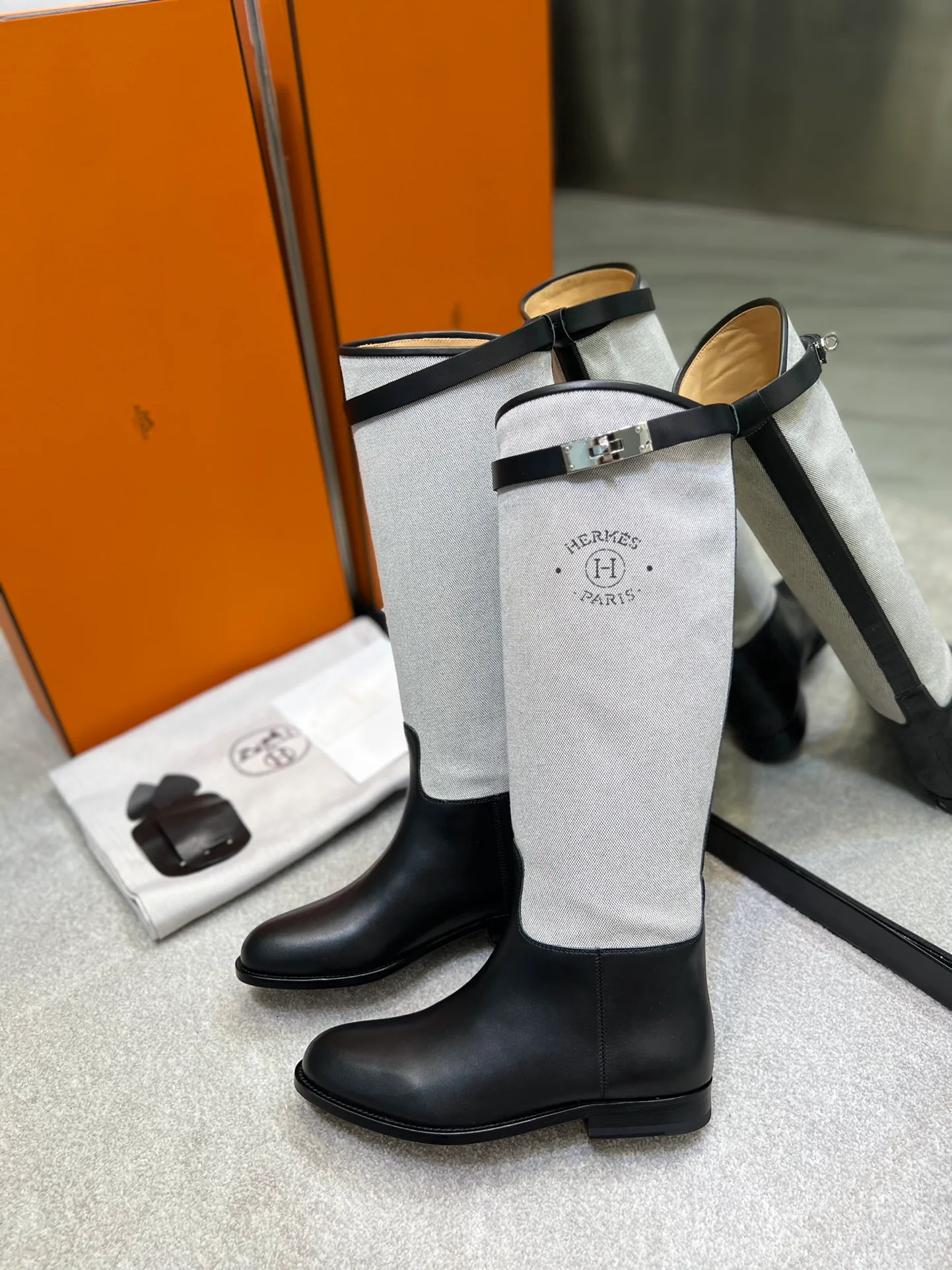 Women's Boots HERMES 18350986