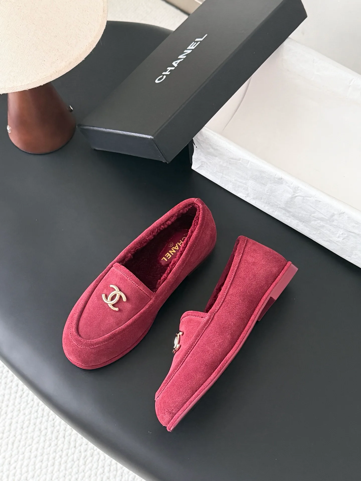 Women's Loafers And Moccasins CHANEL 17938396