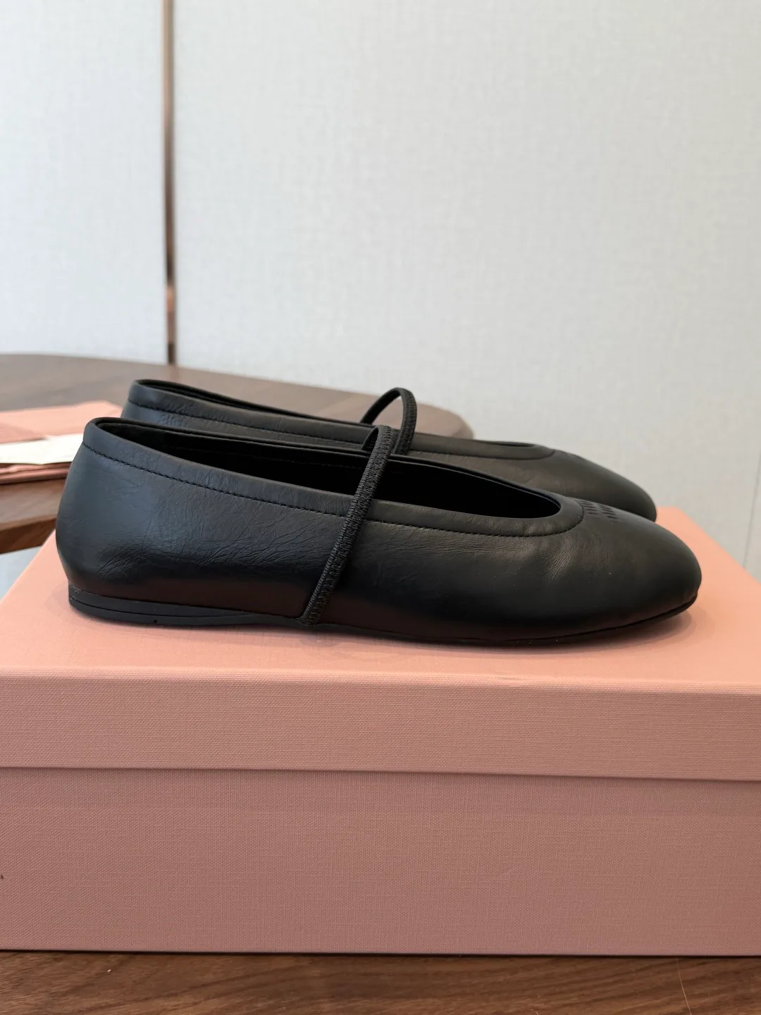 Women's Ballet Flats MIU MIU 17535448