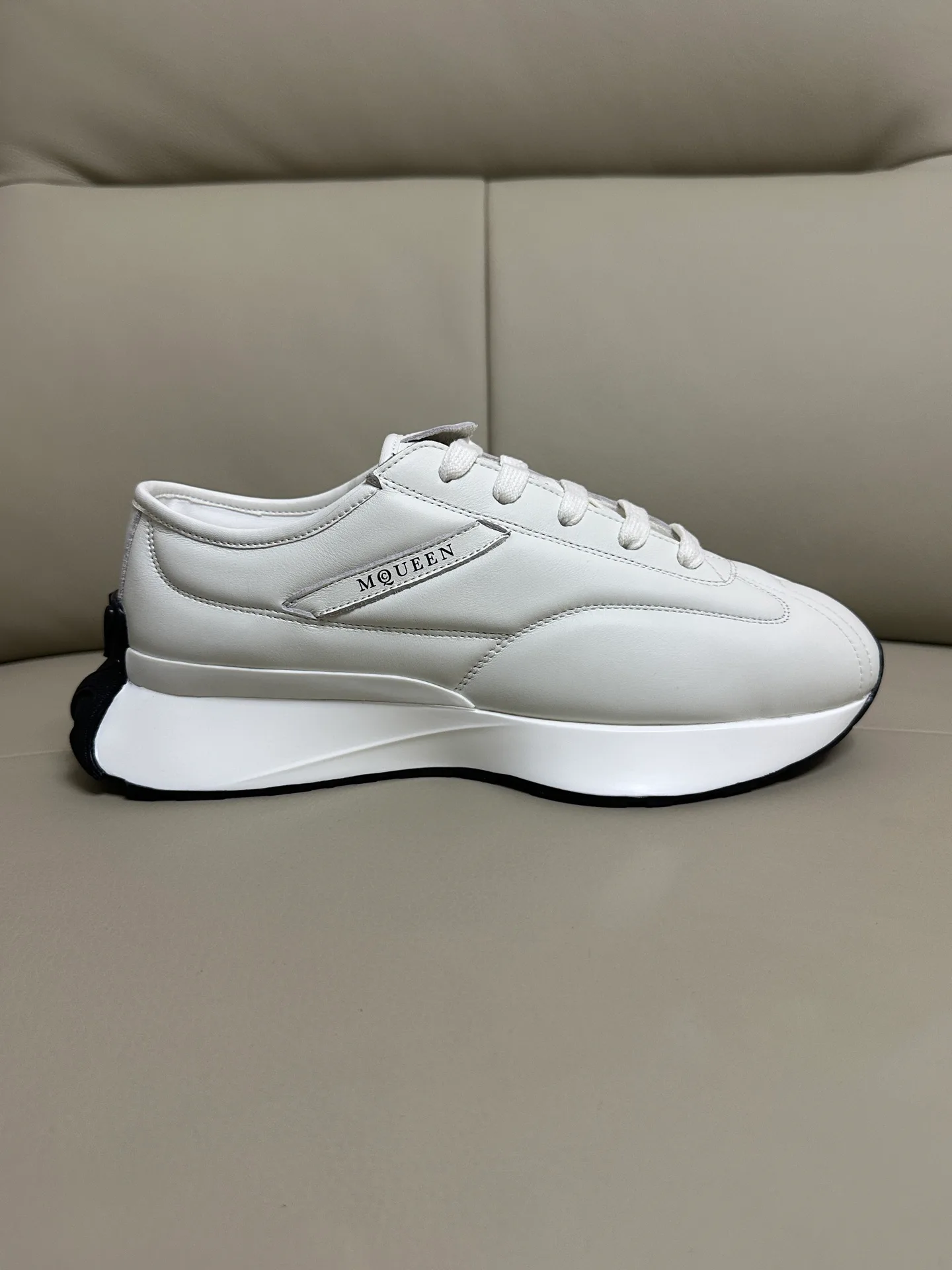 Women's Sneakers ALEXANDER MCQUEEN 18465143