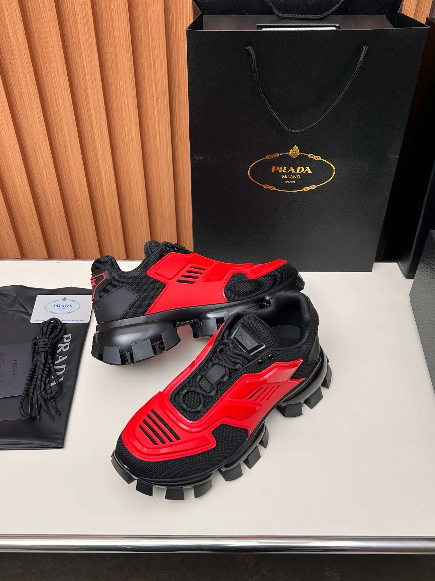 Women's Sneakers PRADA 17955146
