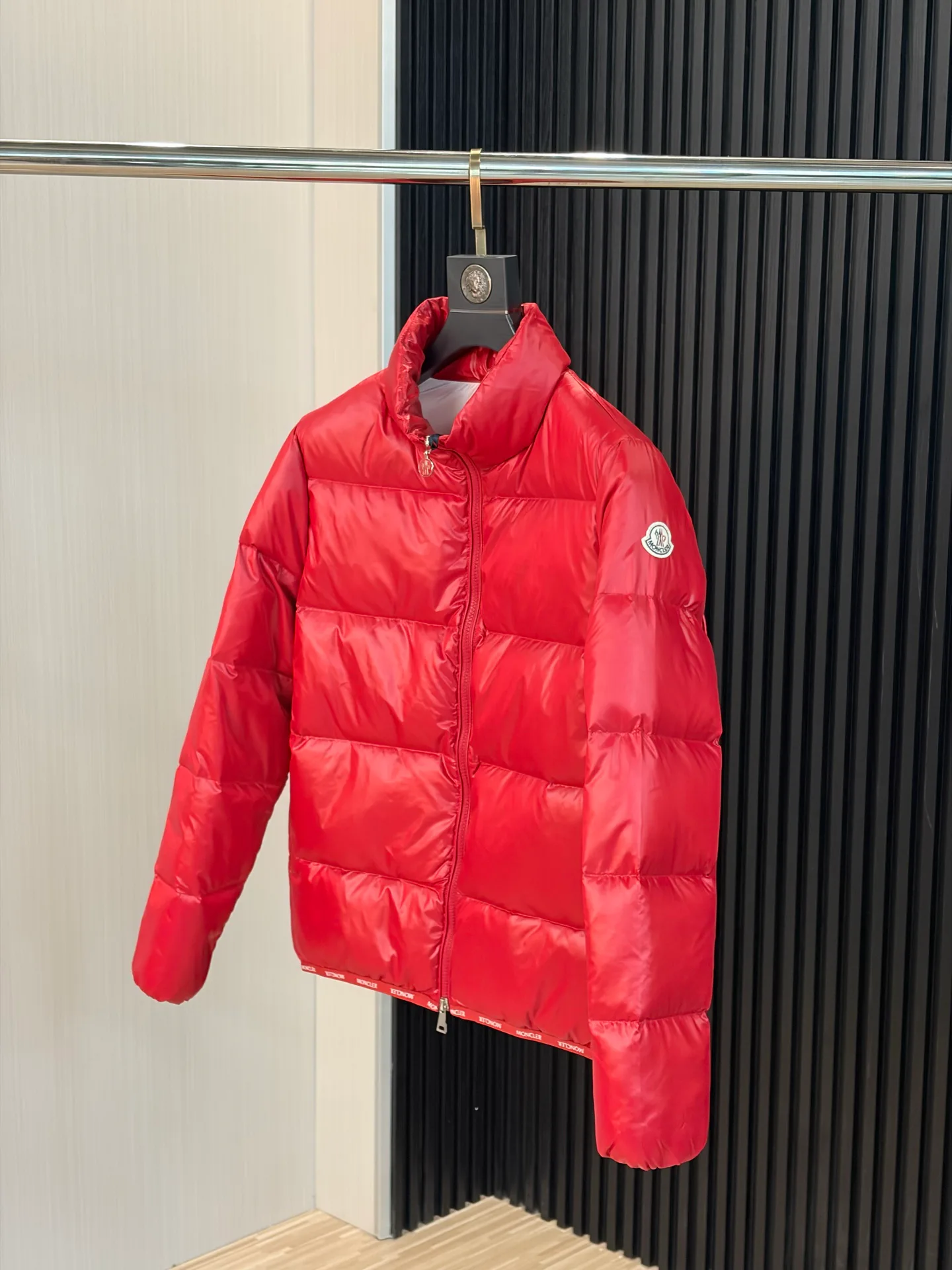 Men's Jackets And Down Jackets MONCLER 18434671