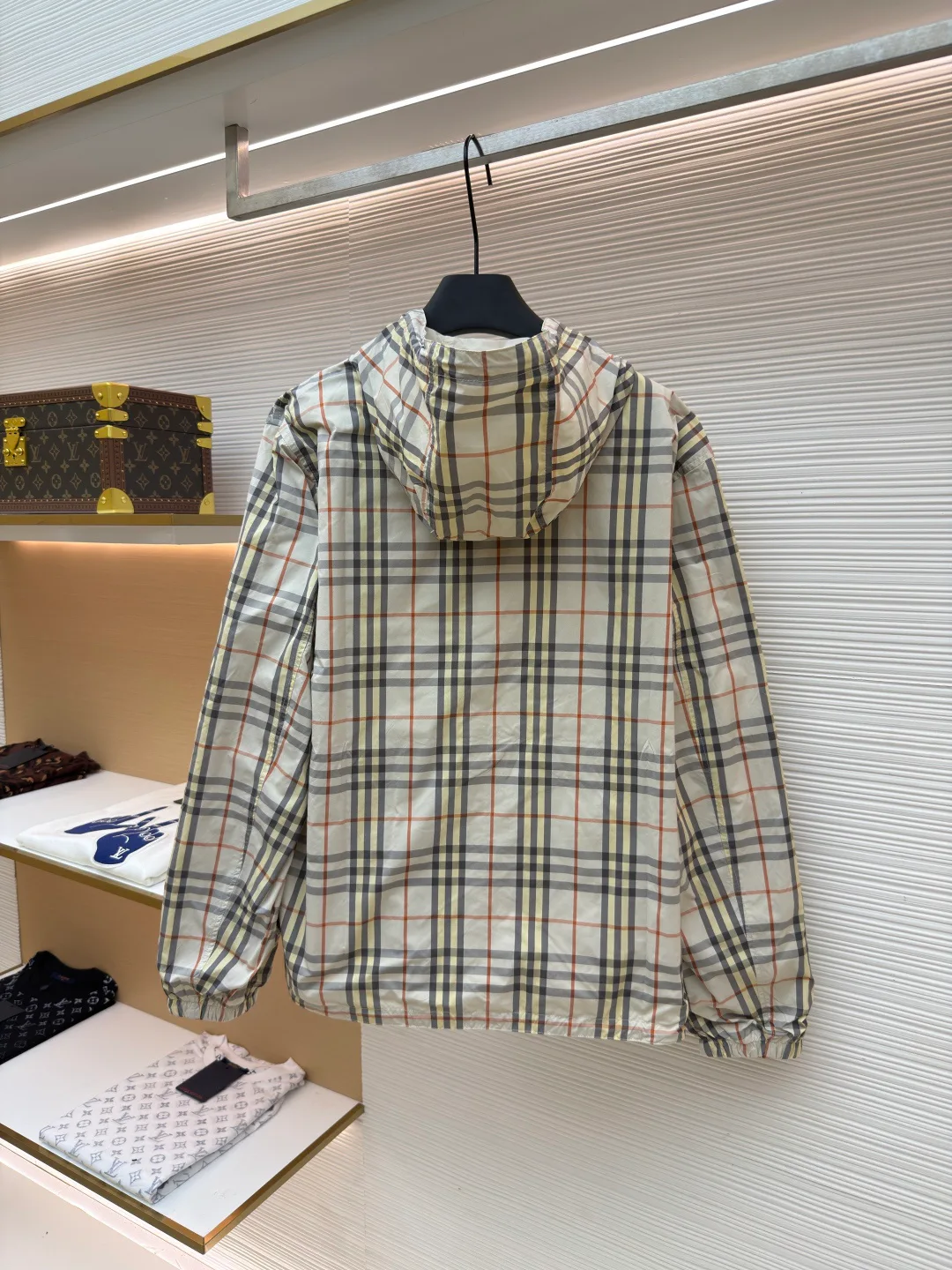 Men's Jackets And Down Jackets BURBERRY 18153626