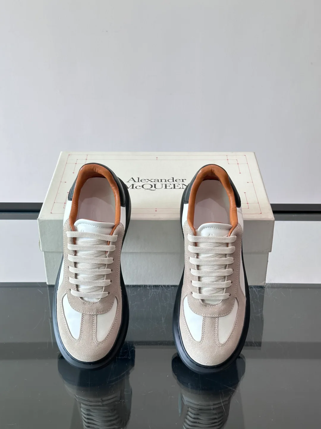 Women's Sneakers ALEXANDER MCQUEEN 17328777