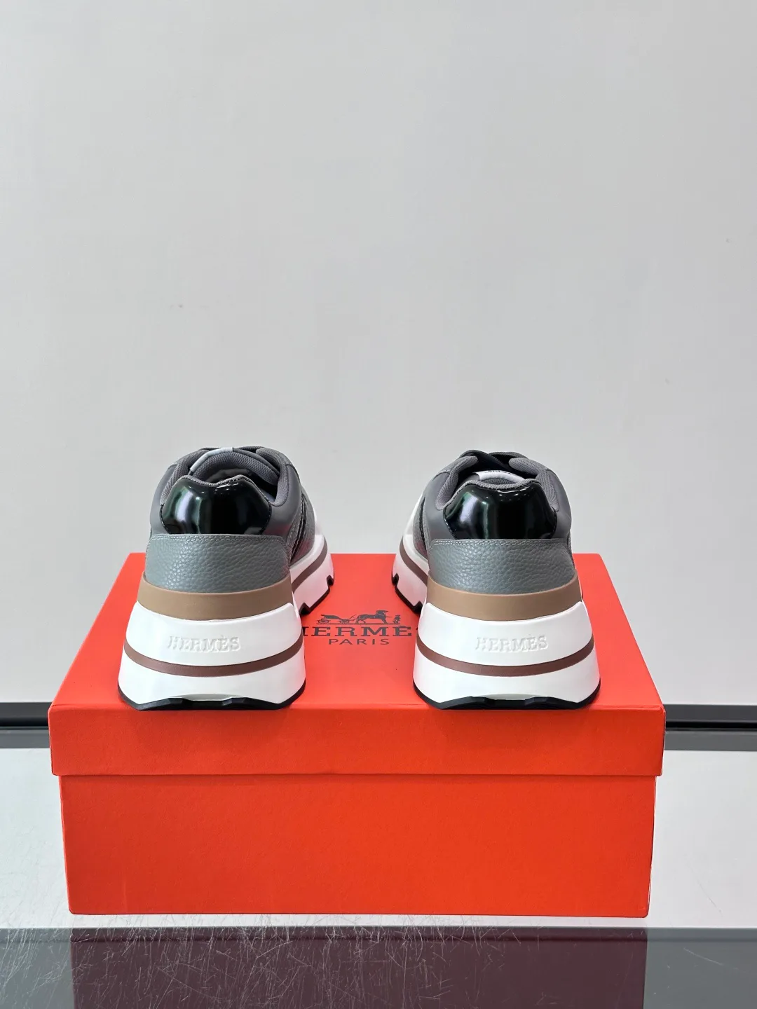 Men's Sneakers HERMES 17890539