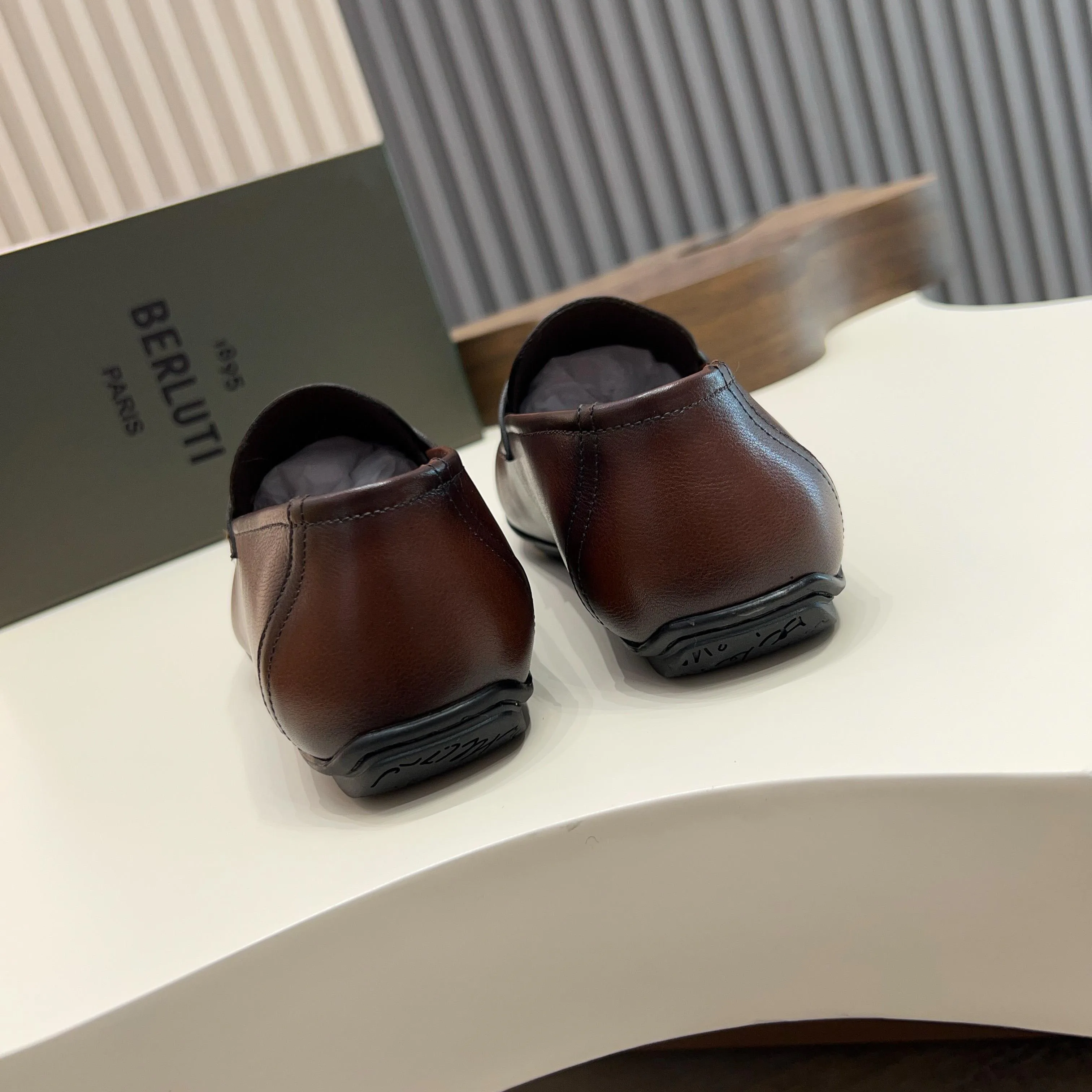 Men's Loafers And Dress Shoes BERLUTI 17715968