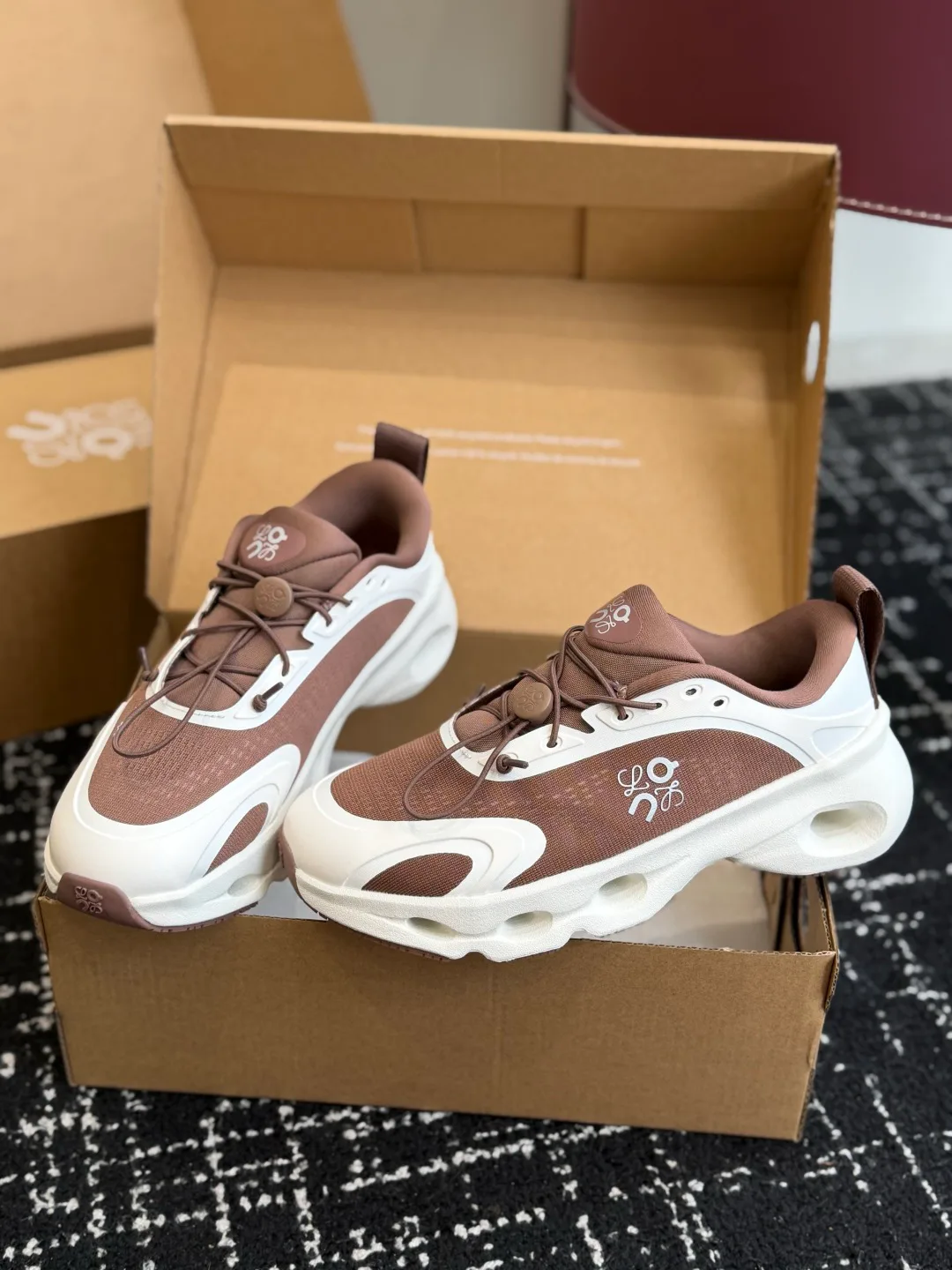 Women's Sneakers LOEWE 18139551