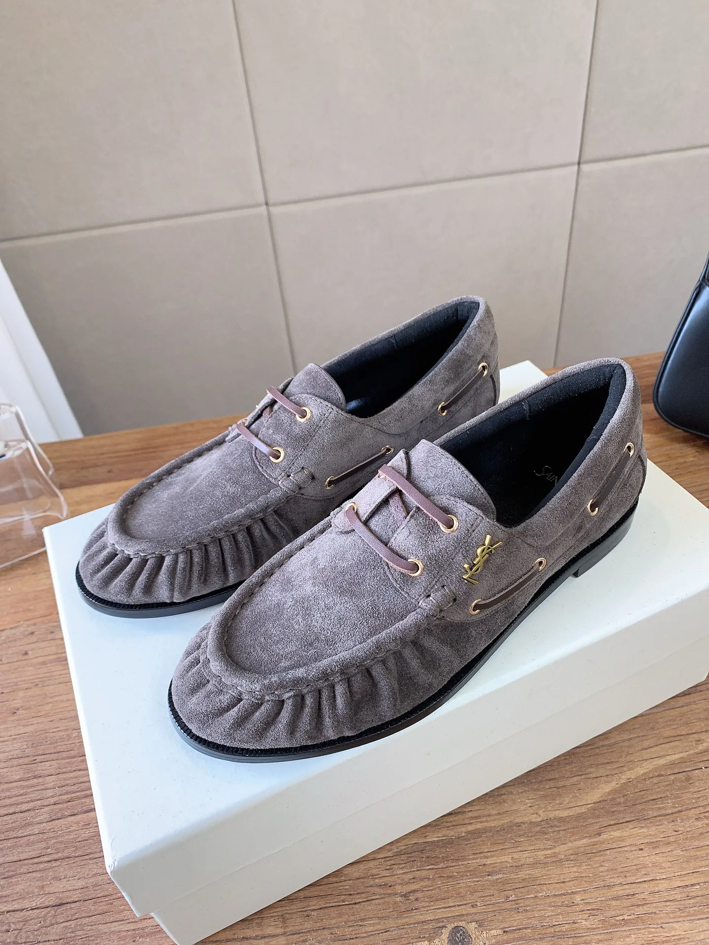 Women's Loafers And Moccasins SAINT LAURENT 18159986
