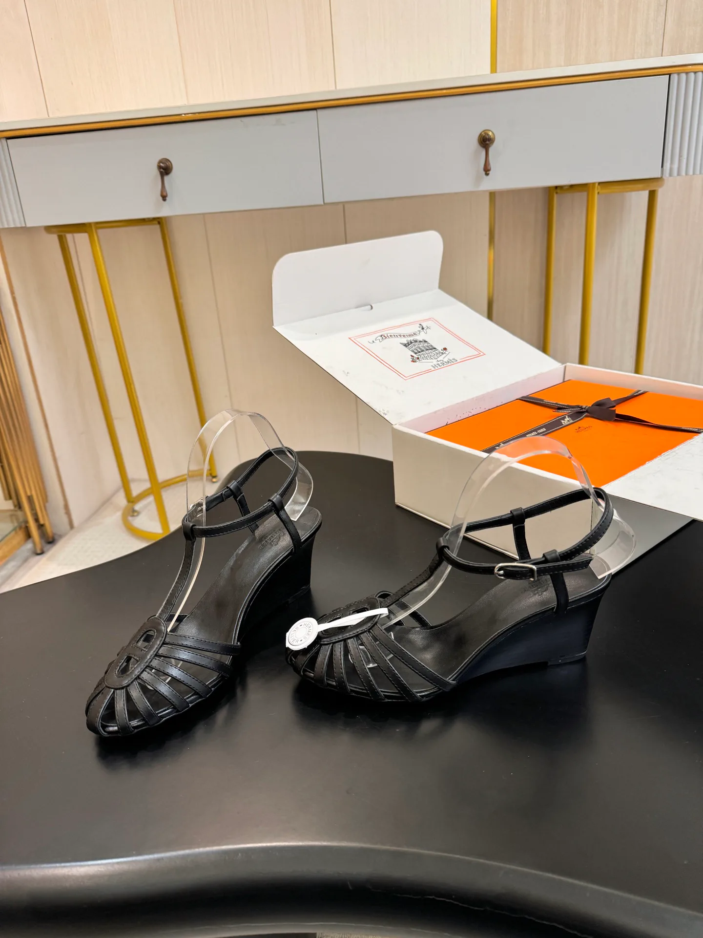 Women's Open-Toe Sandals HERMES 17617903