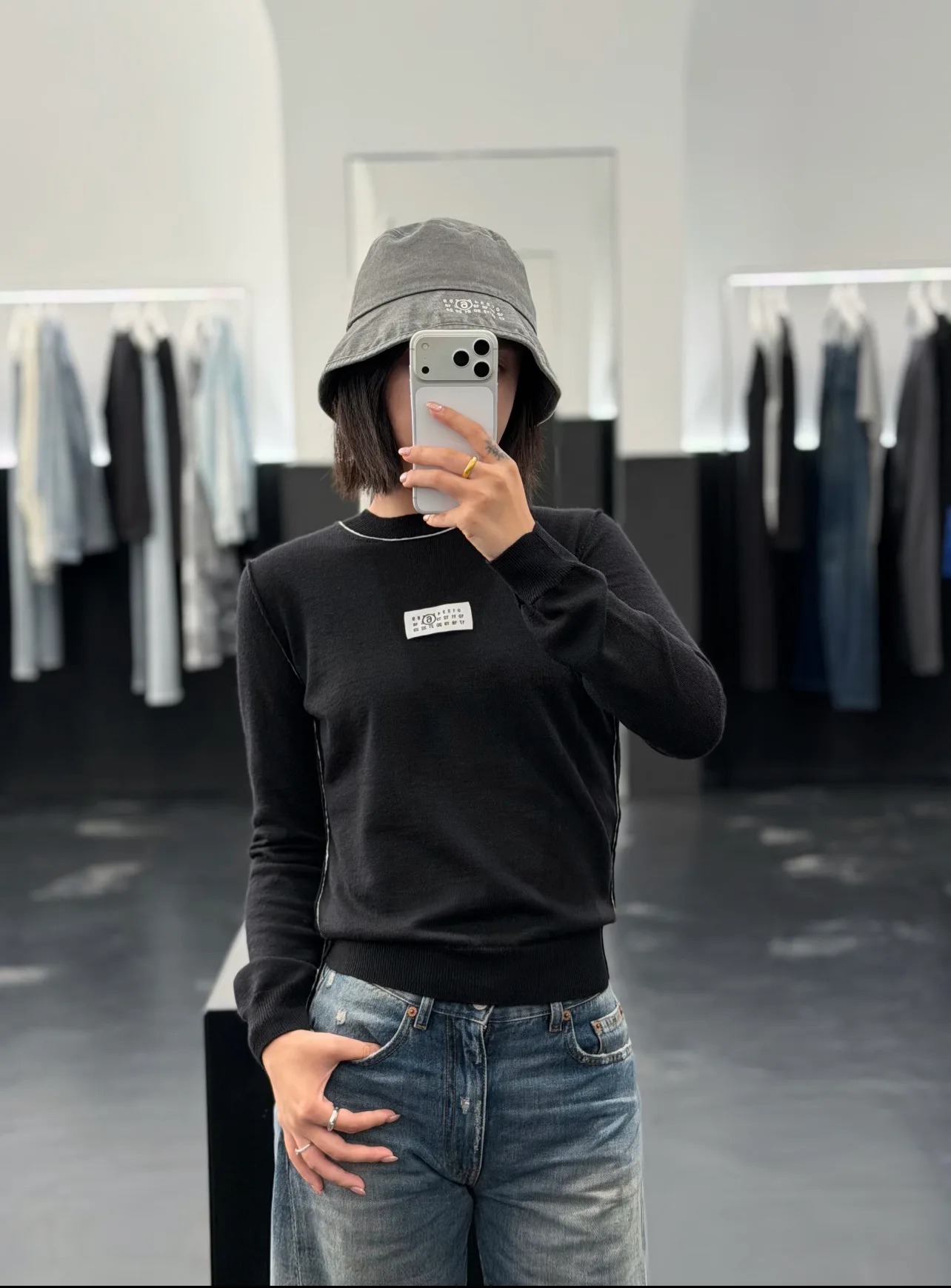 Women's Jumpers And Sweaters MAISON MARGIELA 18435298