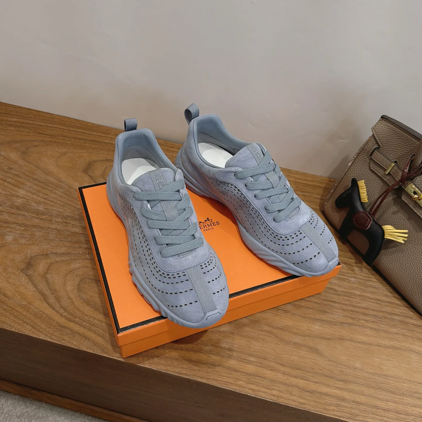 Women's Sneakers HERMES 18230949