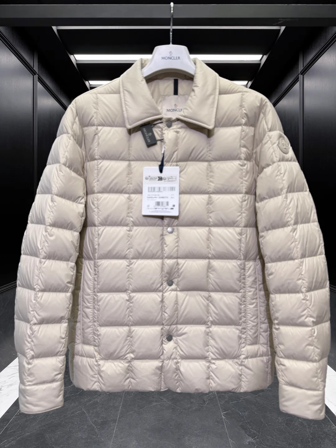 Men's Jackets And Down Jackets MONCLER 18416845