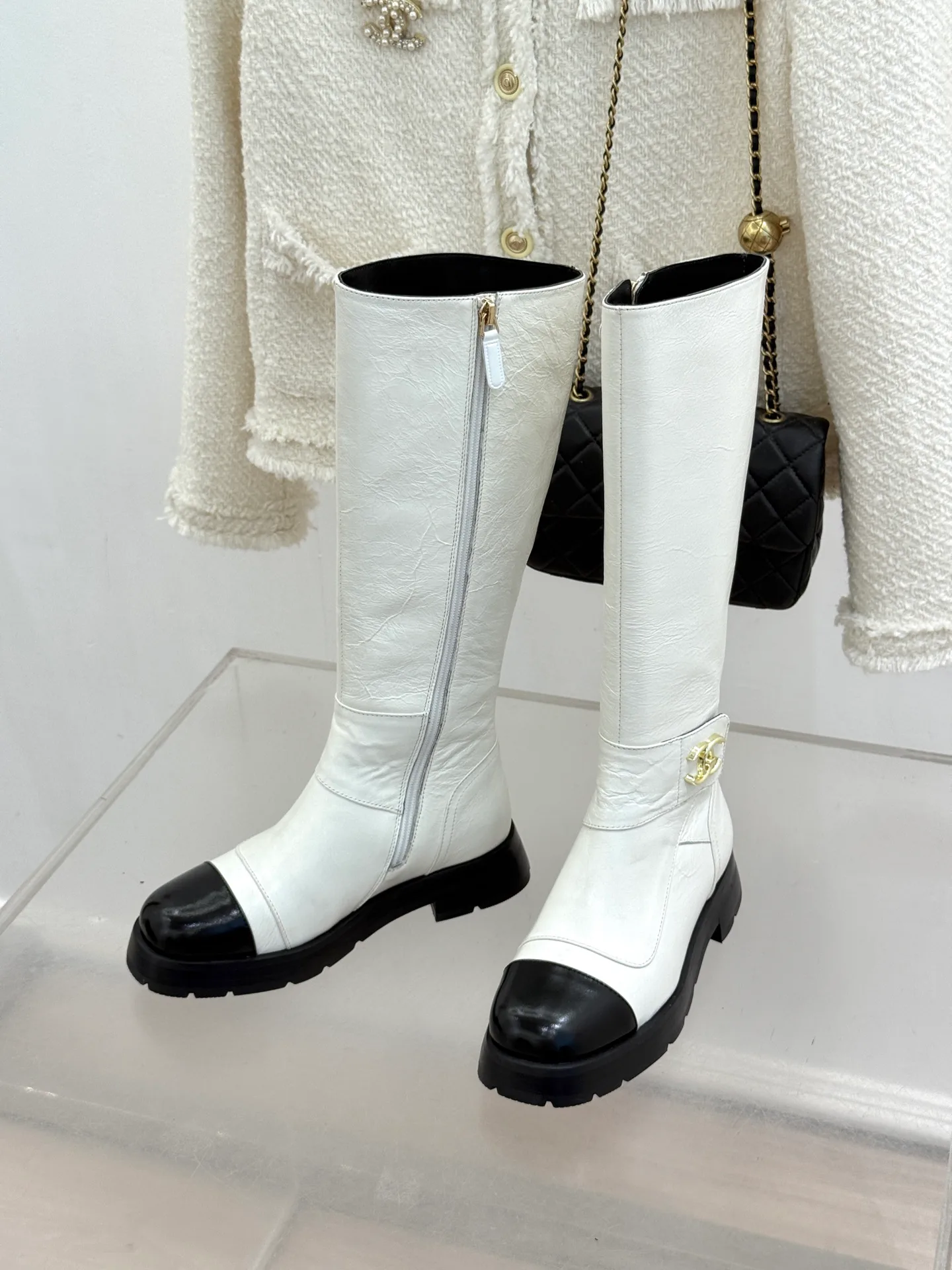 Women's Boots CHANEL 18436499