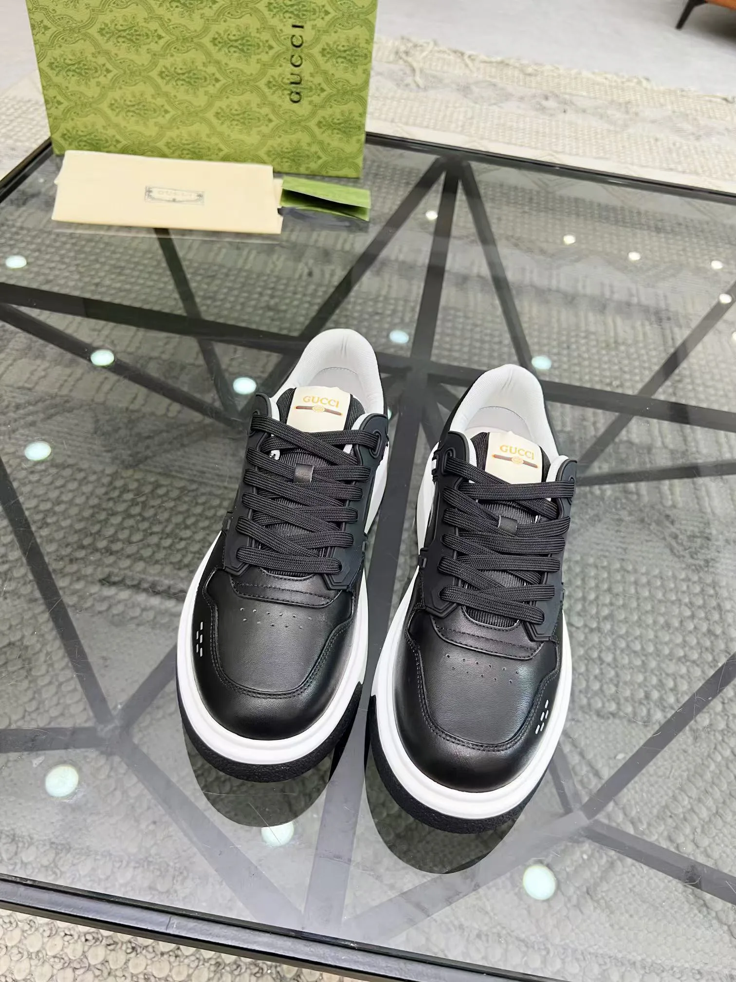 Men's Sneakers GUCCI 17955499
