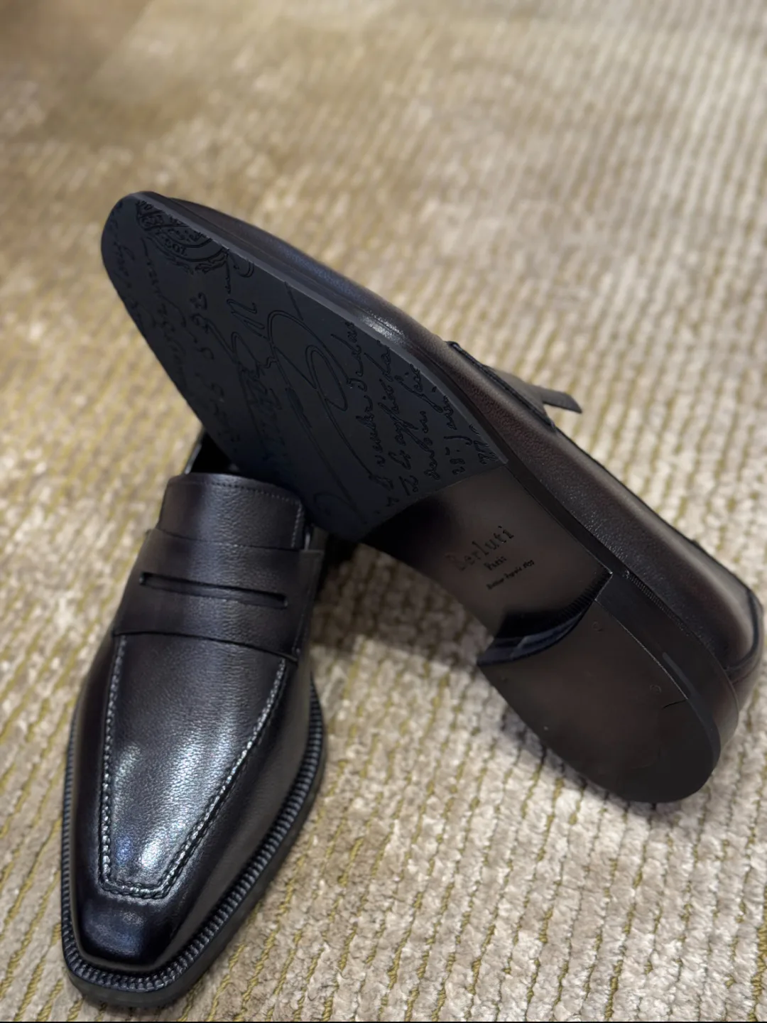 Men's Loafers And Dress Shoes BERLUTI 18117416