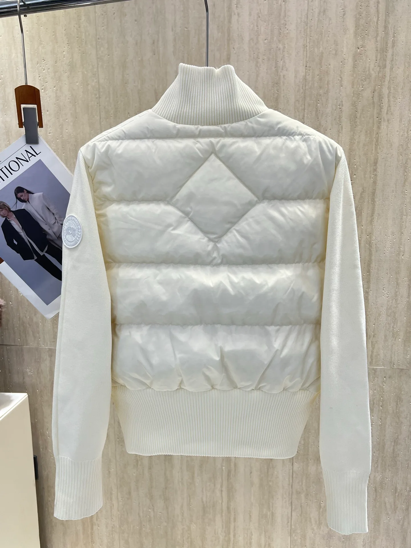 Men's Jackets And Down Jackets CANADA GOOSE 18231175