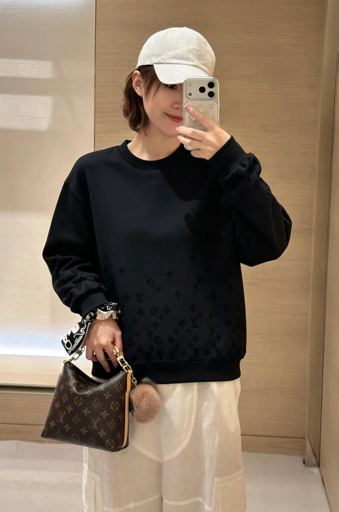 Men's Sweatshirts And Hoodies LOUIS VUITTON 17480514