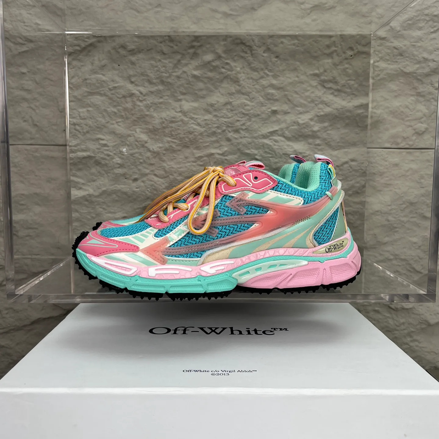Women's Sneakers OFF-WHITE 18351529