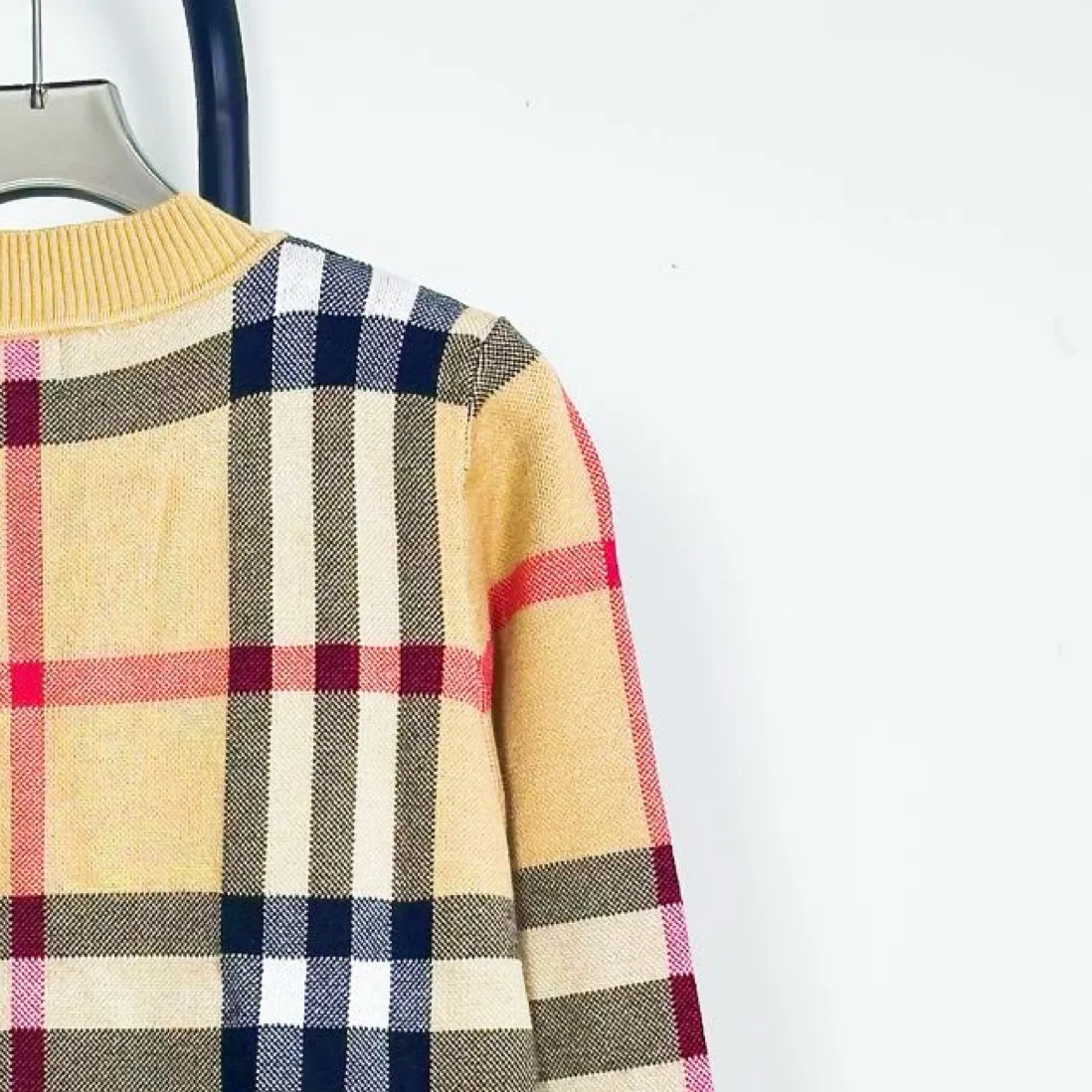 Women's Jumpers And Sweaters BURBERRY 18130251
