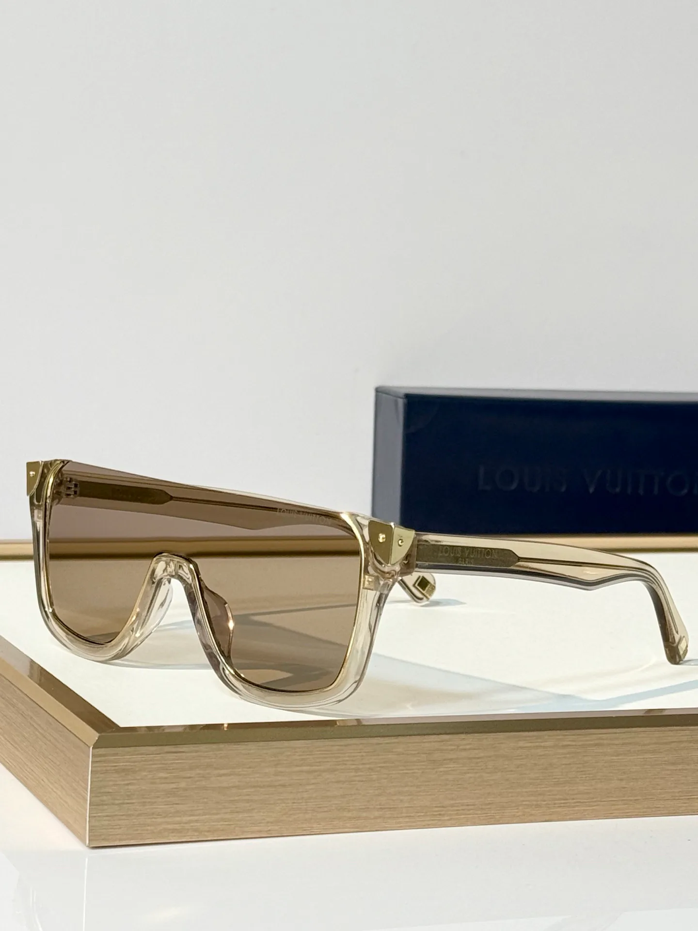 Очки Louis Vuitton 18602799