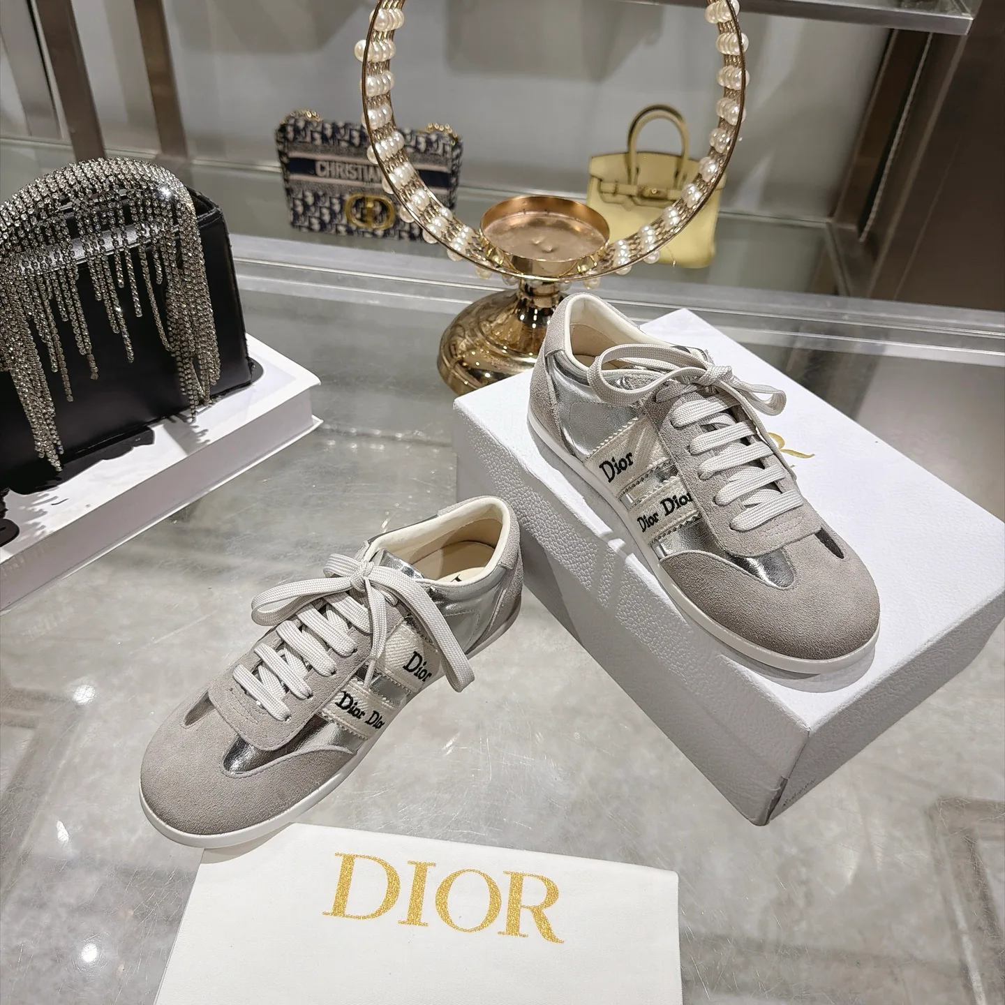 Women's Sneakers CHRISTIAN DIOR 18366859