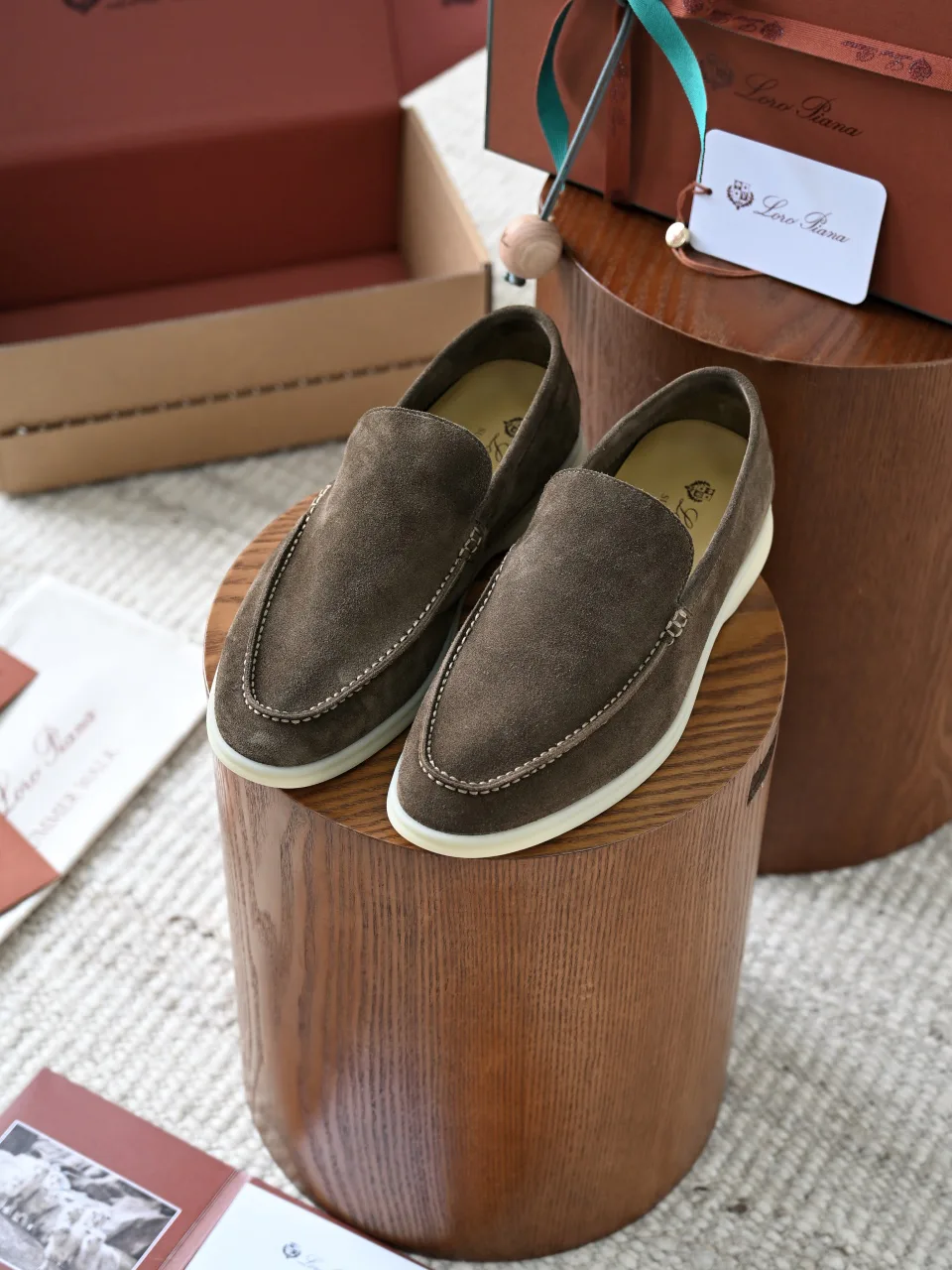 Men's Loafers And Dress Shoes LORO PIANA 18382609