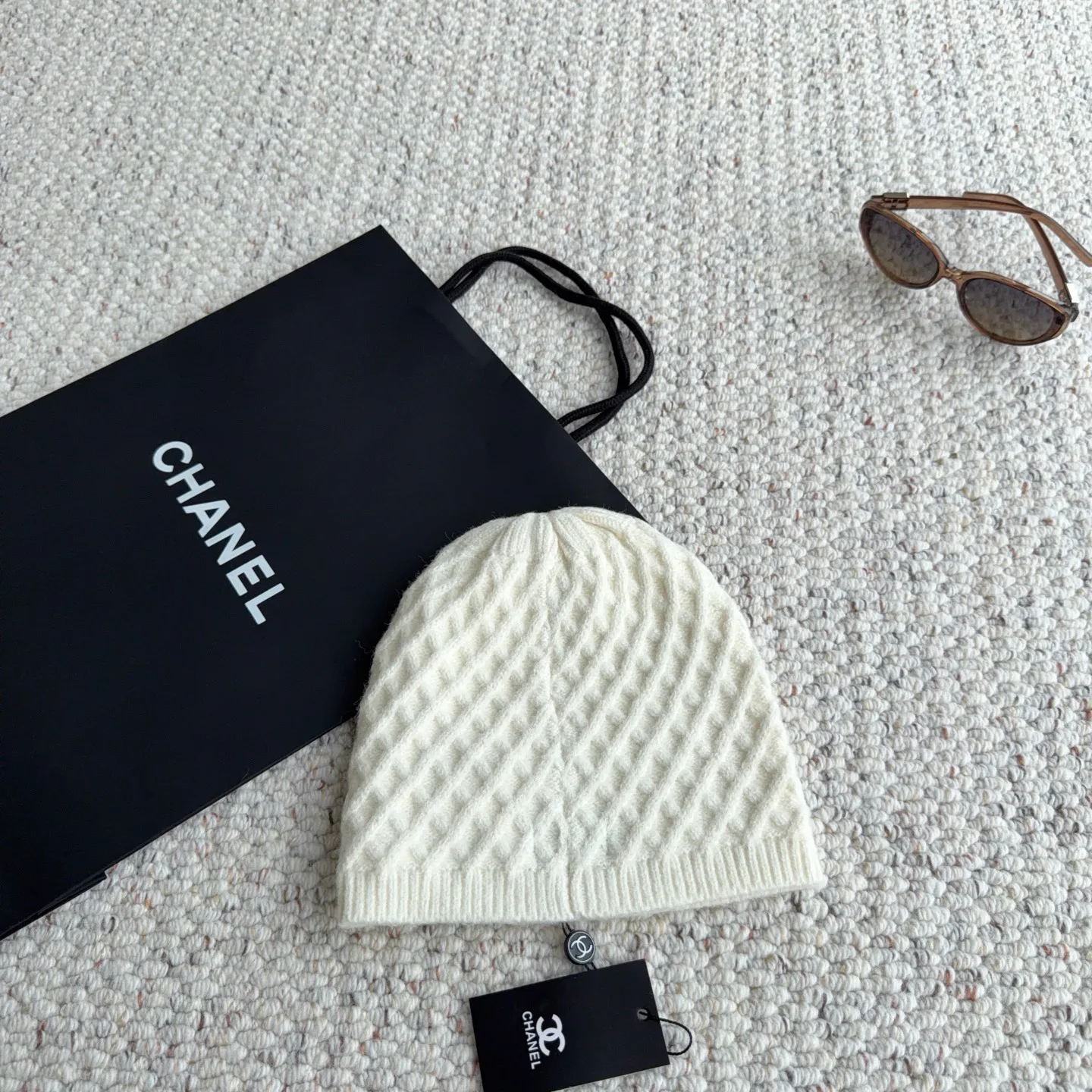 Hats CHANEL 18450110