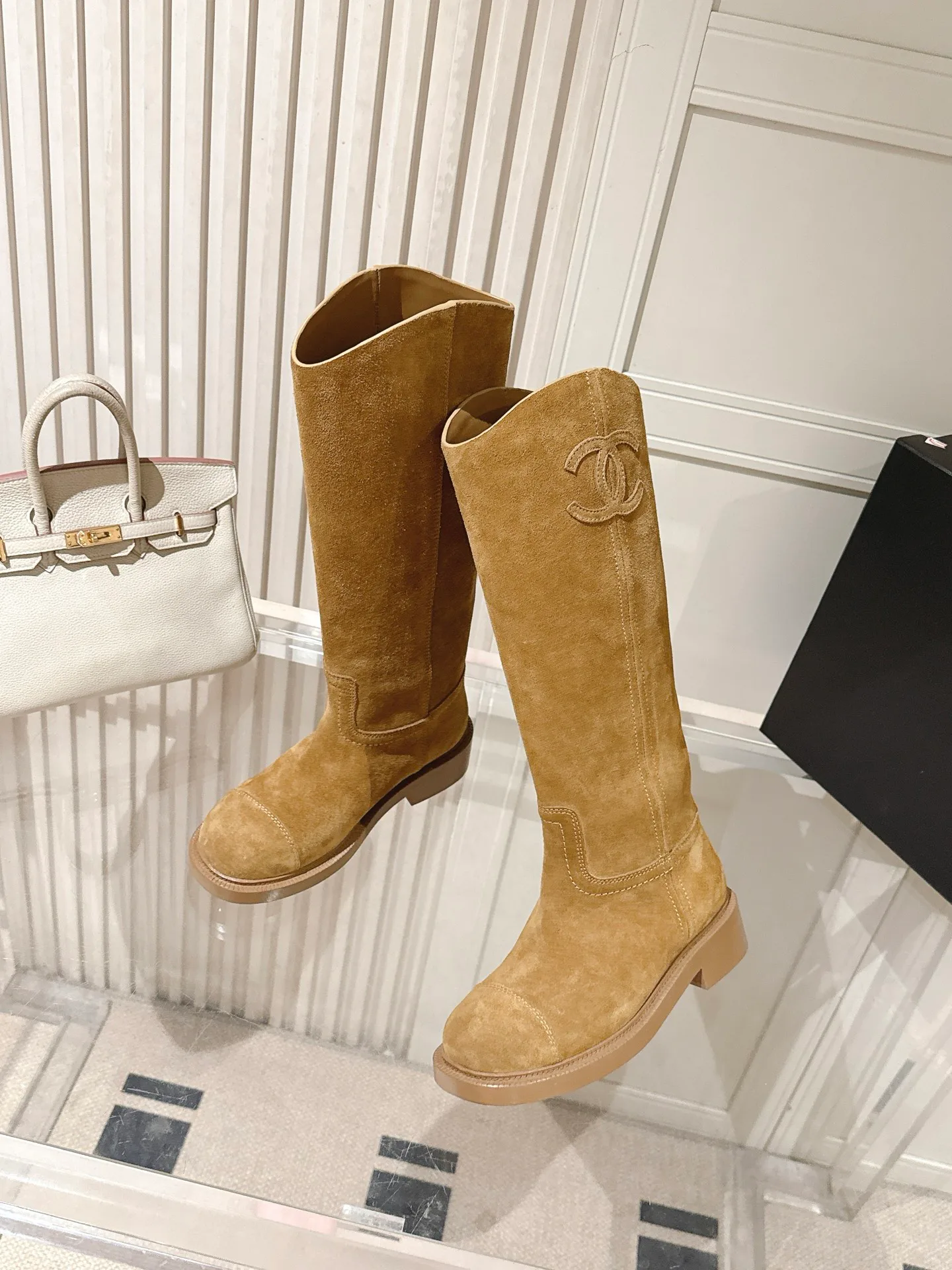 Women's Boots CHANEL 17892582