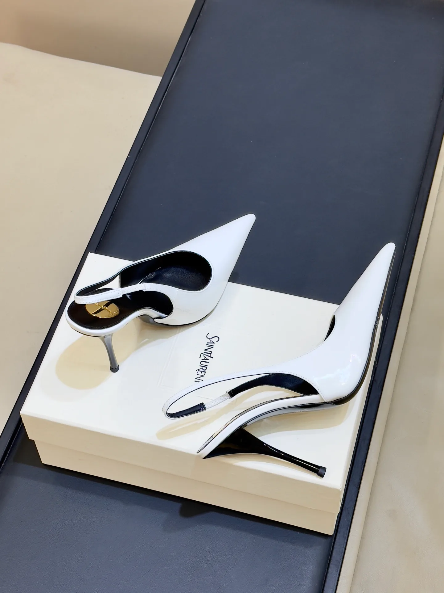Women's Heels SAINT LAURENT 18073304