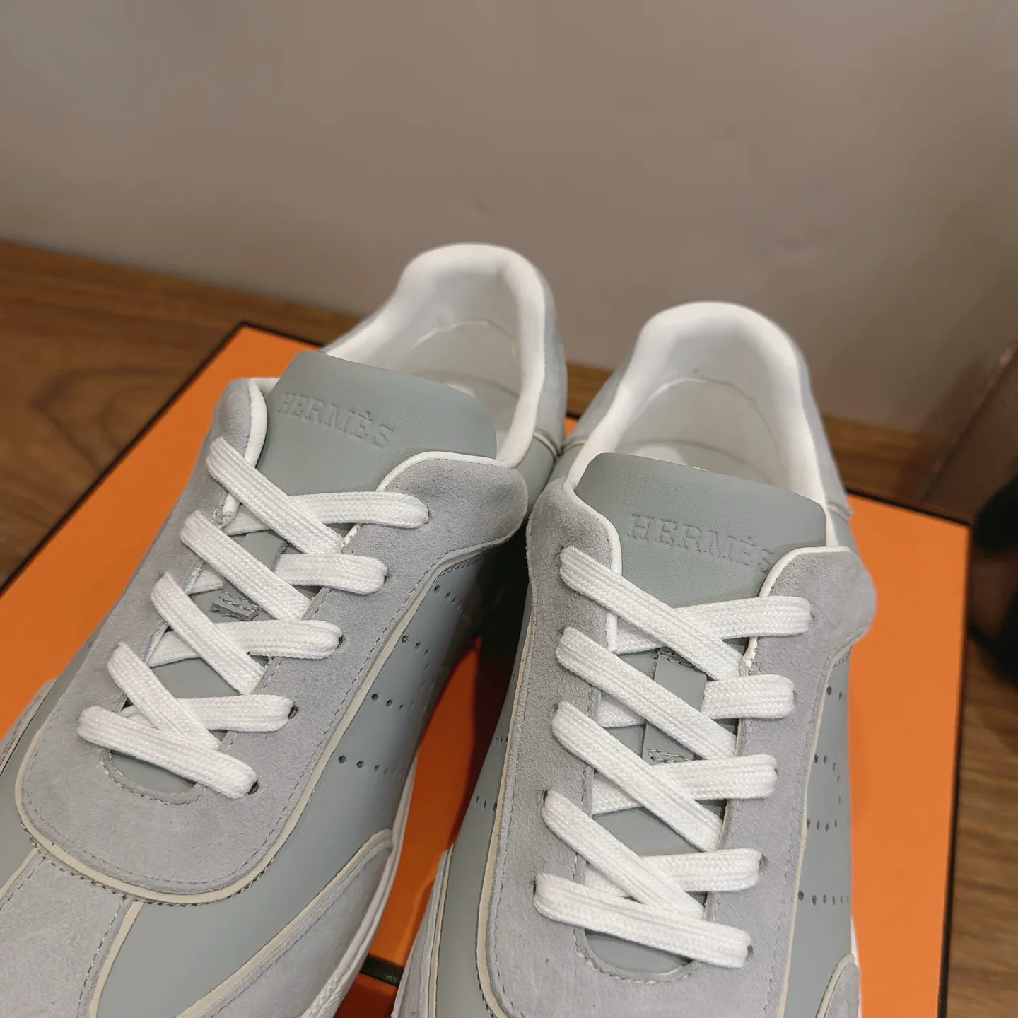 Women's Sneakers HERMES 18230935