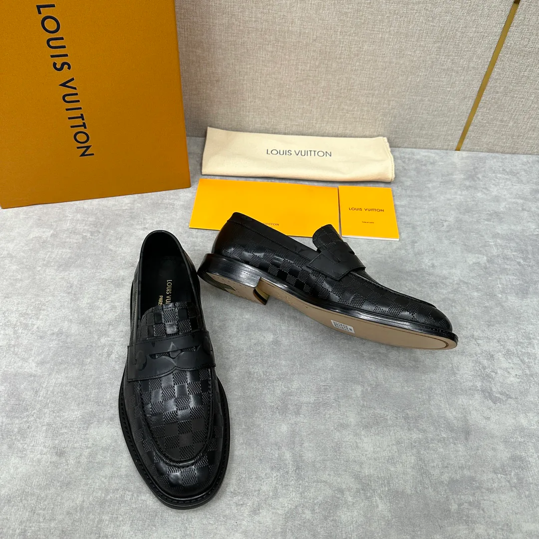 Men's Loafers And Dress Shoes LOUIS VUITTON 18193992