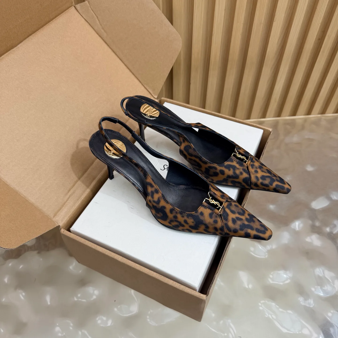 Women's Heels SAINT LAURENT 17448323