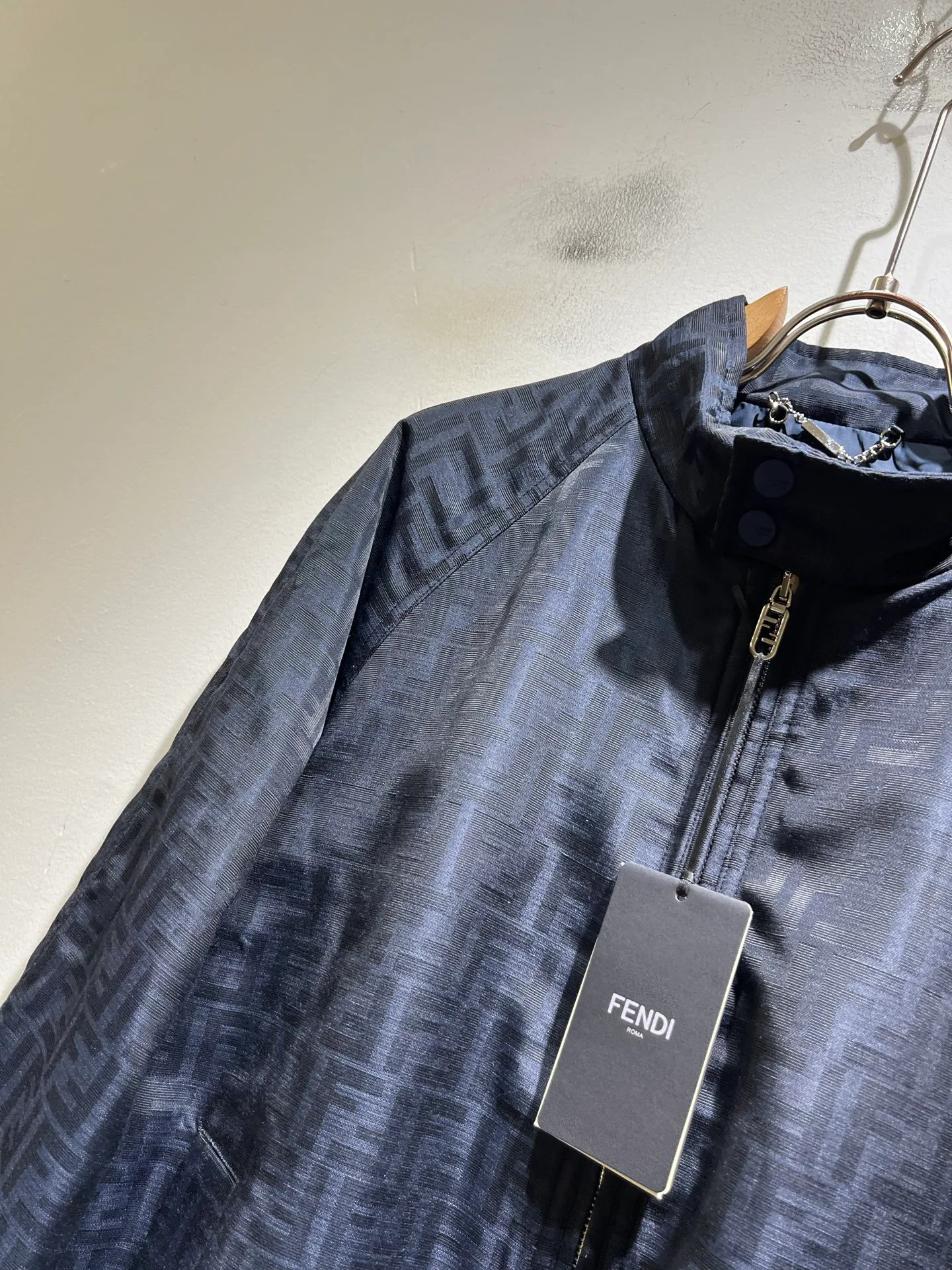 Men's Jackets And Down Jackets FENDI 18080827