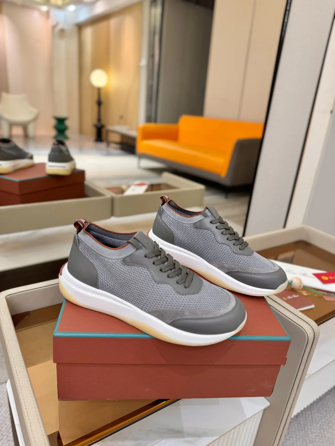 Men's Sneakers LORO PIANA 18039623