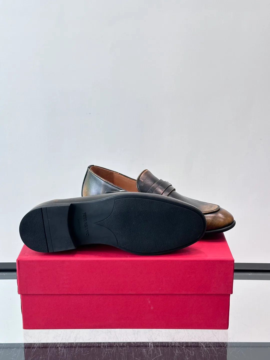 Men's Loafers And Dress Shoes SALVATORE FERRAGAMO 18079439