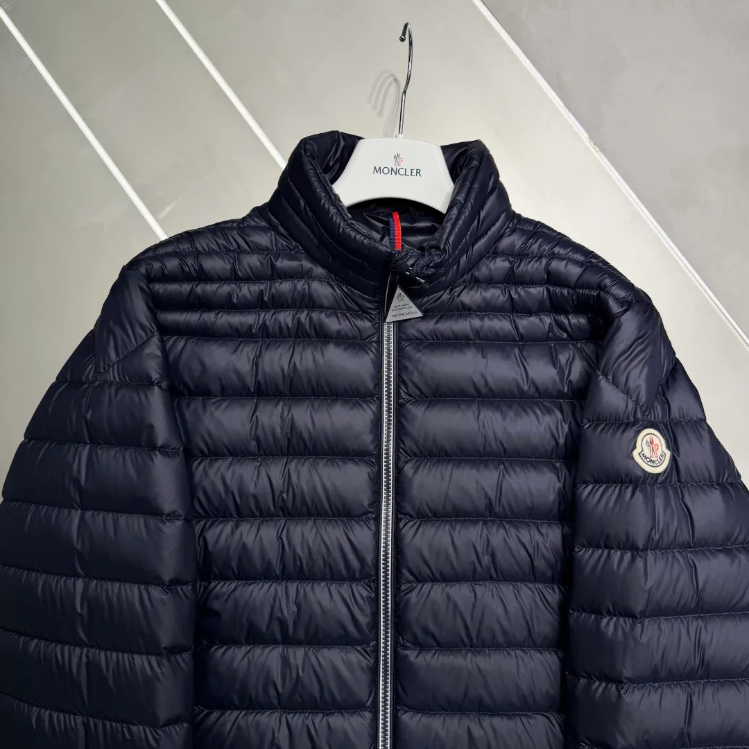 Men's Jackets And Down Jackets MONCLER 18327192