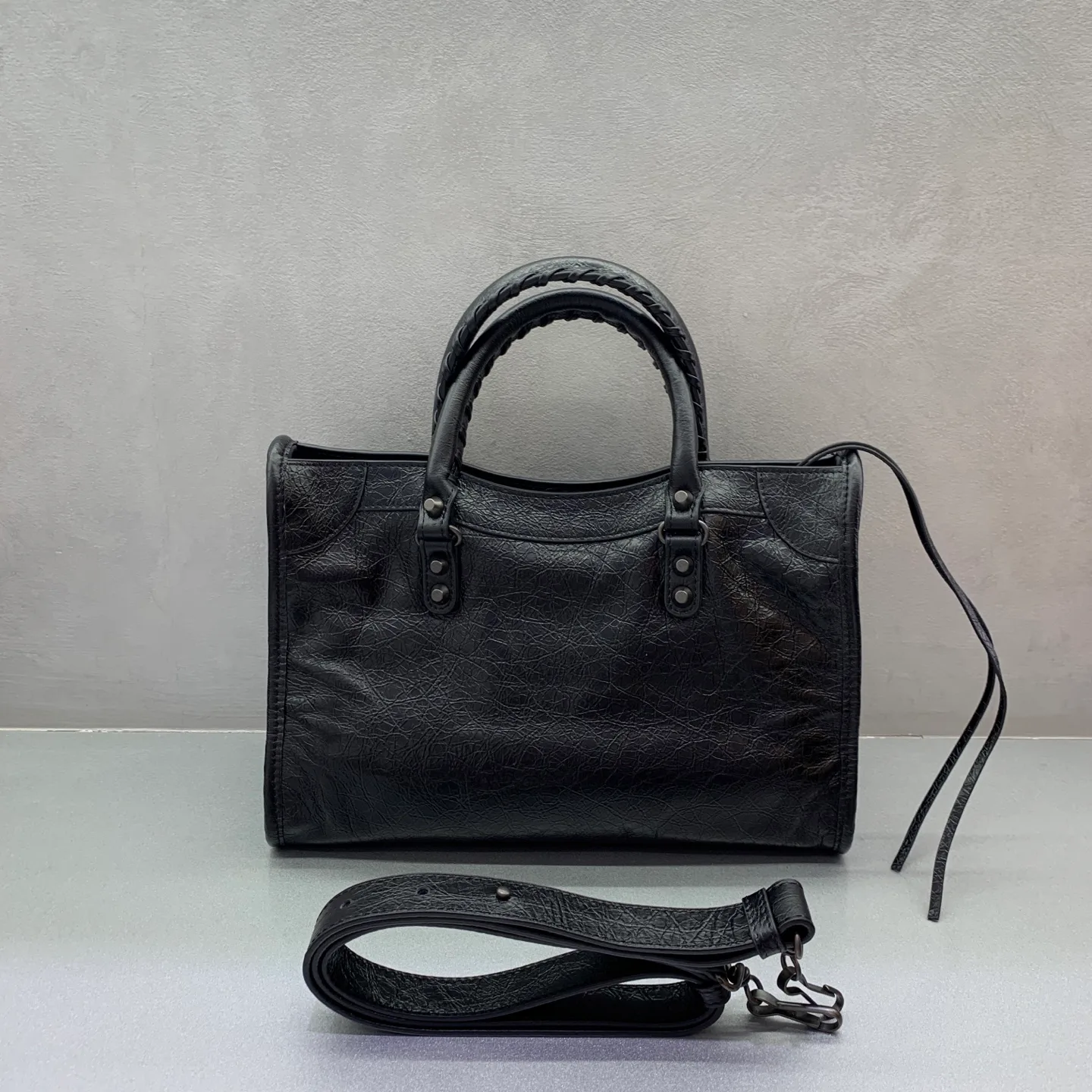 Women's Classic Handbags BALENCIAGA 17881708