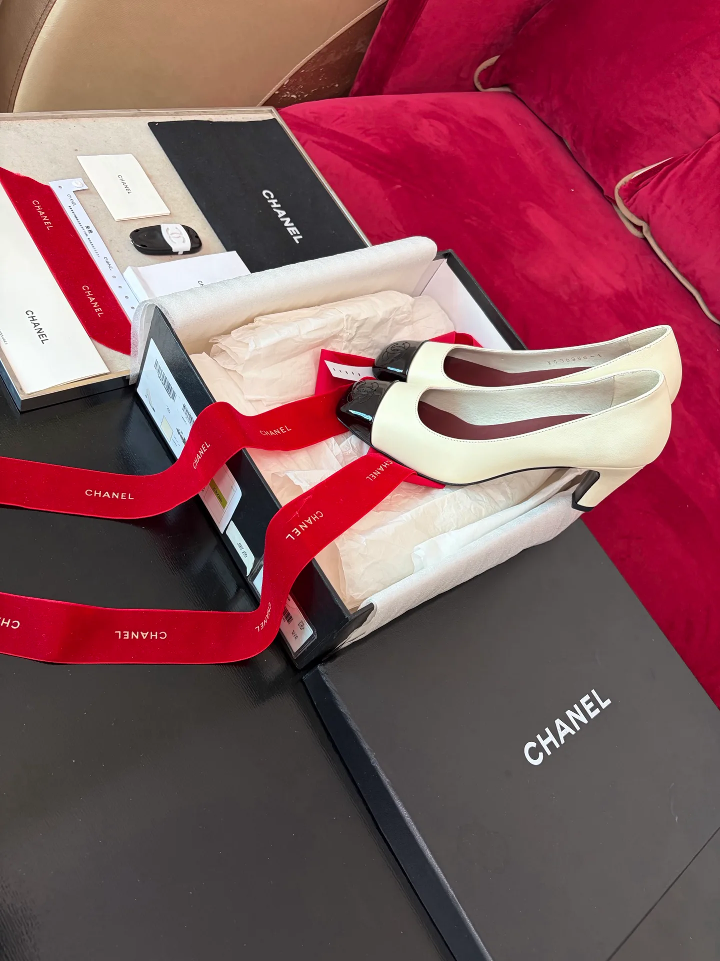 Туфли Женские Chanel 18683229