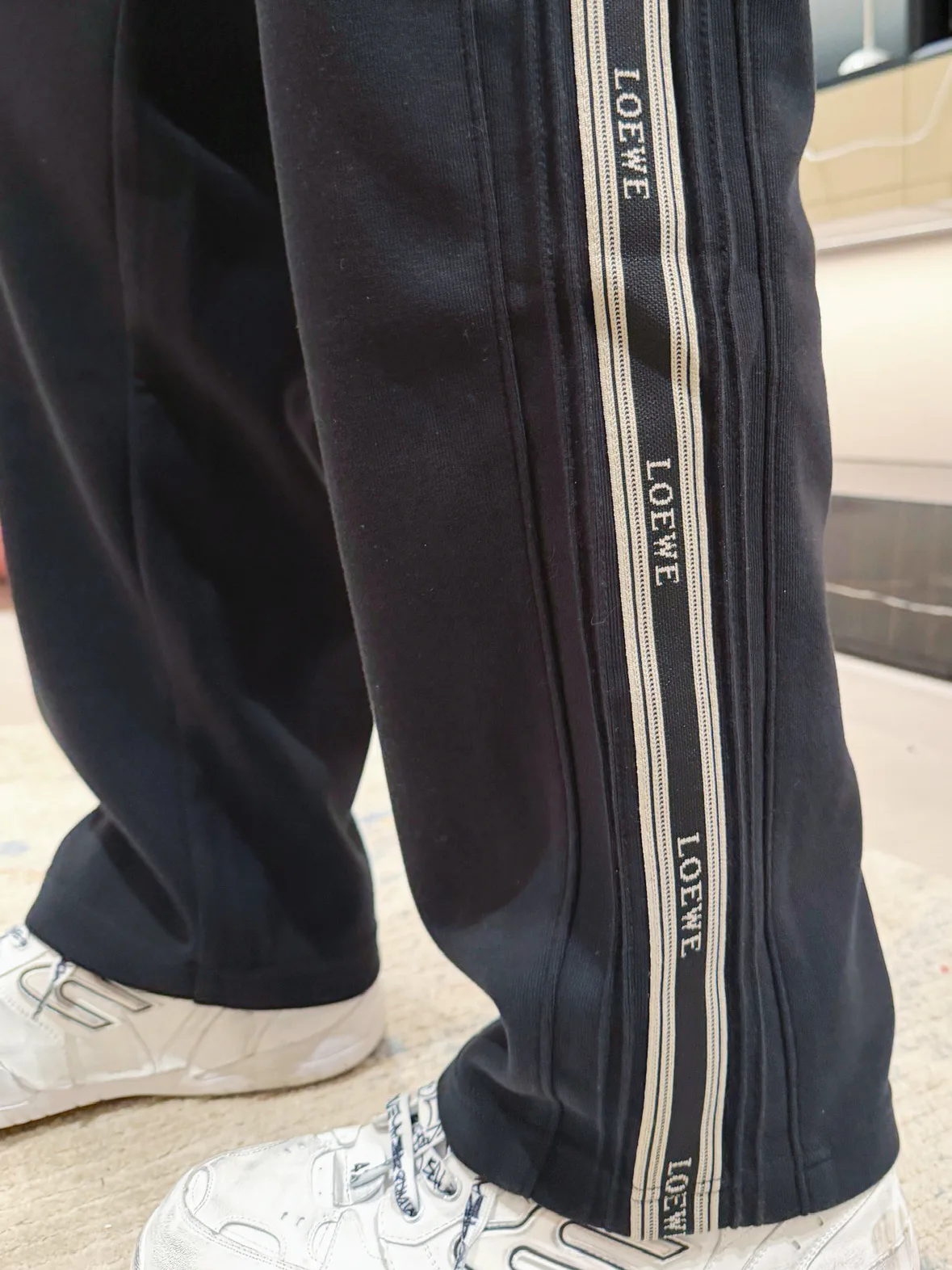 Men's Trousers LOEWE 18499688