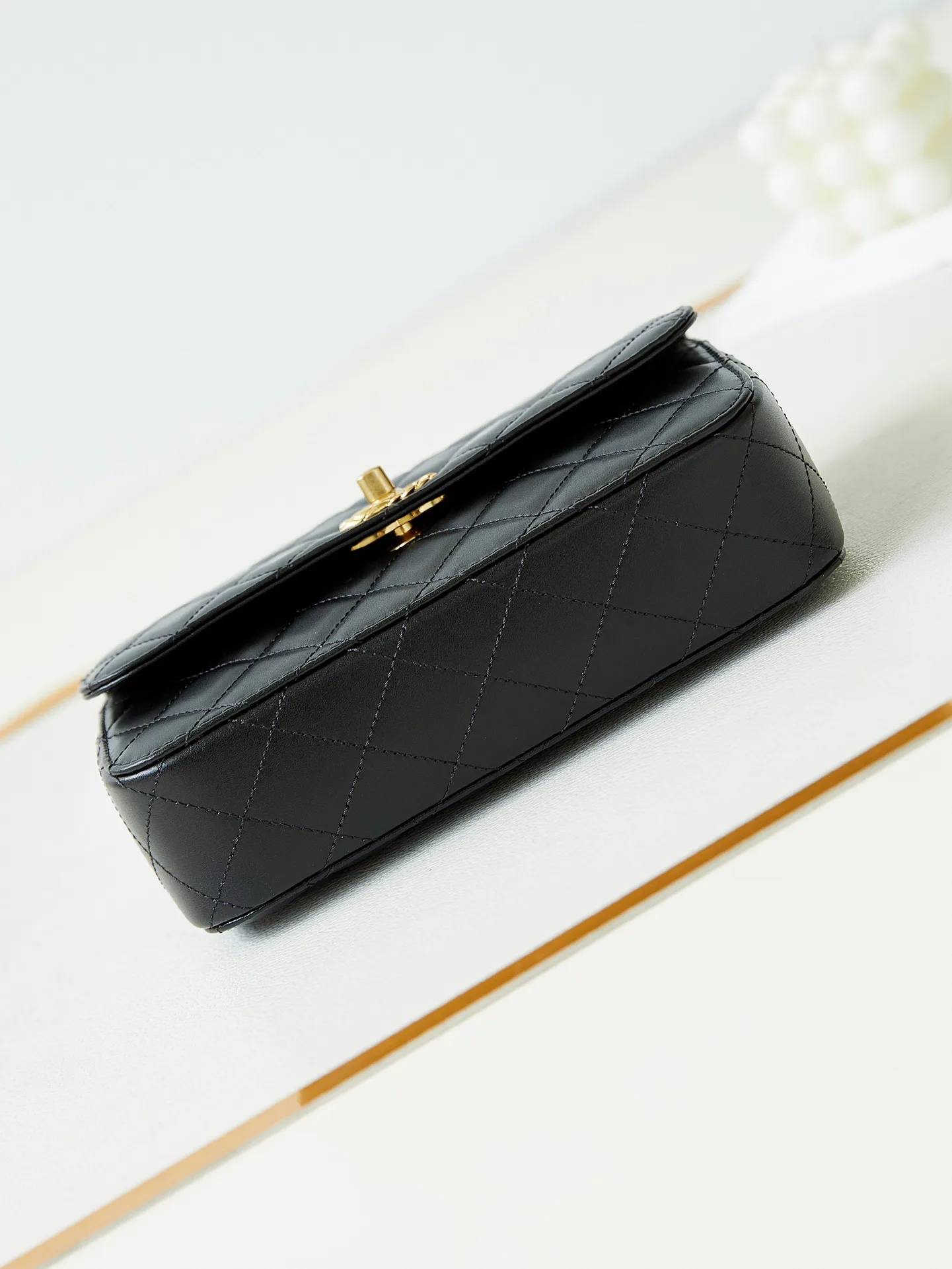 Women's Classic Handbags CHANEL 18065560