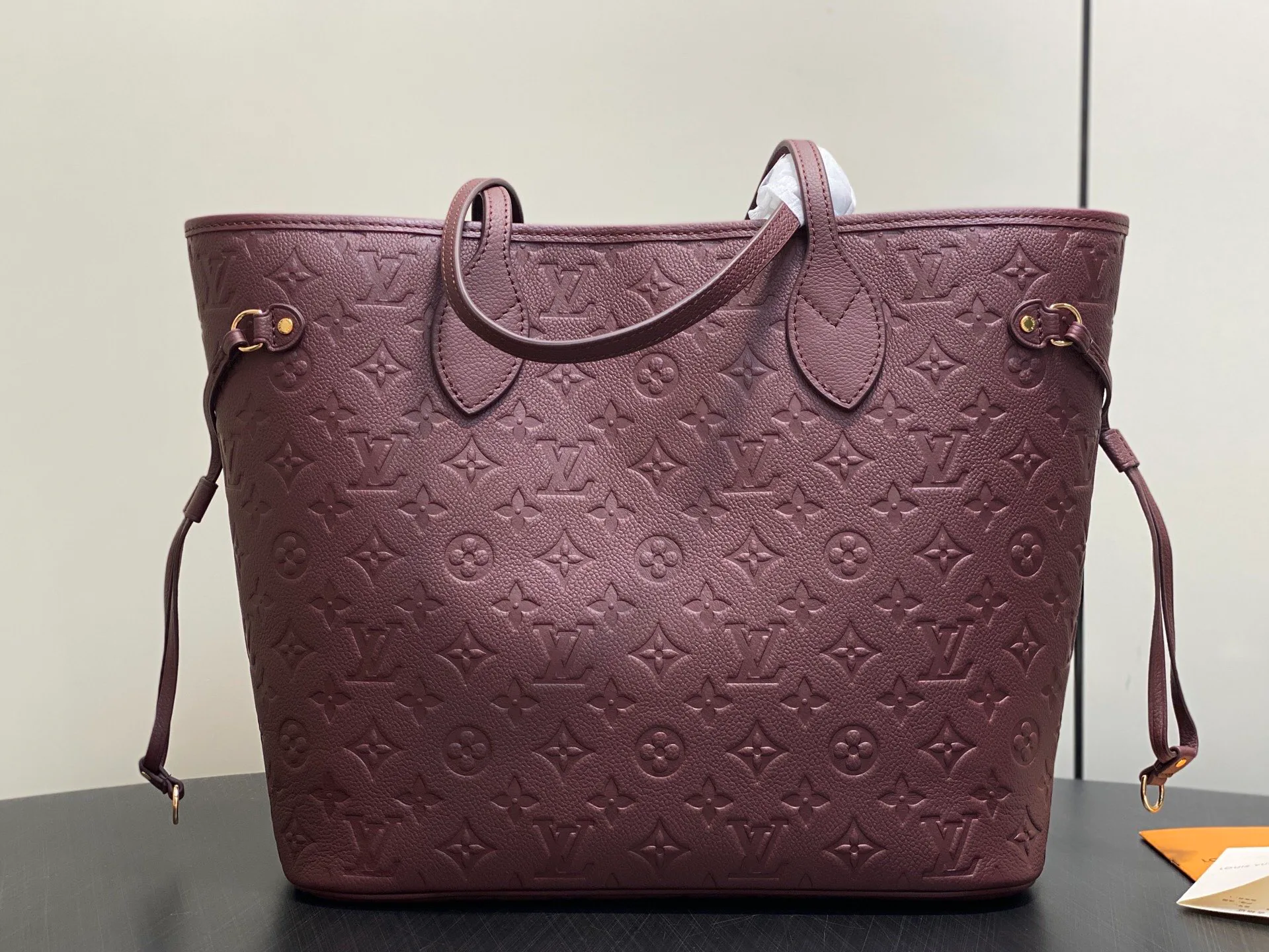Women's Classic Handbags LOUIS VUITTON 18240299