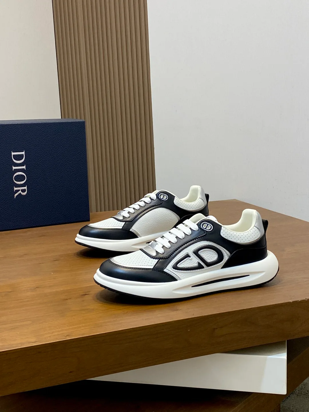 Men's Sneakers CHRISTIAN DIOR 18078820