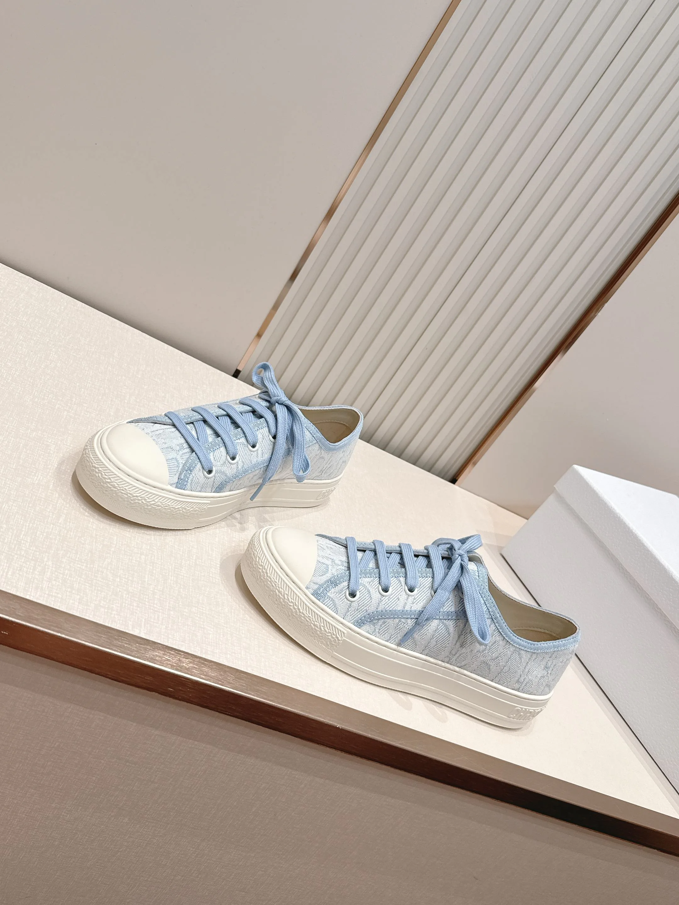Women's Sneakers CHRISTIAN DIOR 17411417