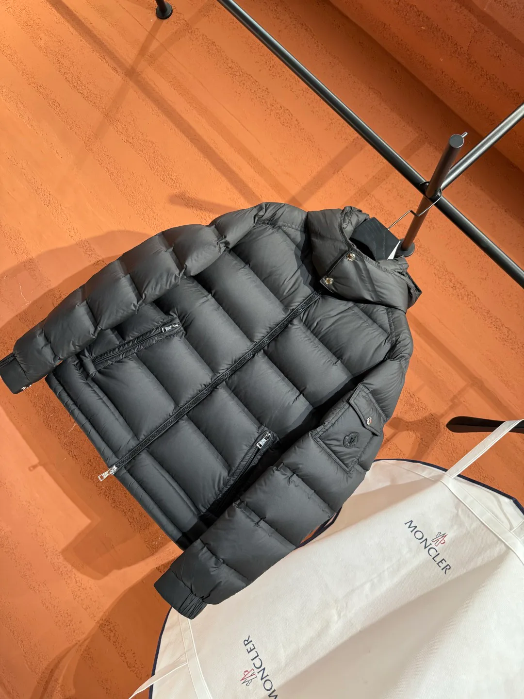 Men's Jackets And Down Jackets MONCLER 18335673