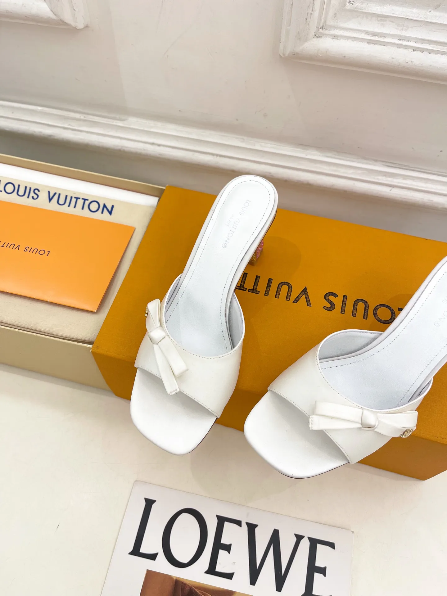 Women's Mules And Clogs LOUIS VUITTON 18034958